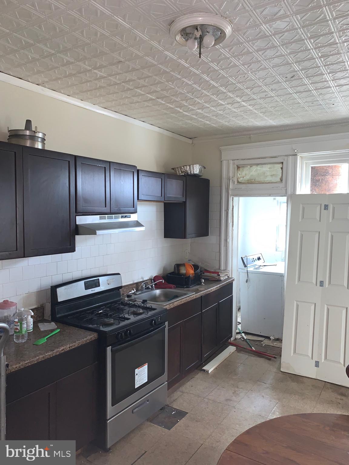 WINDSOR HILLS - Residential