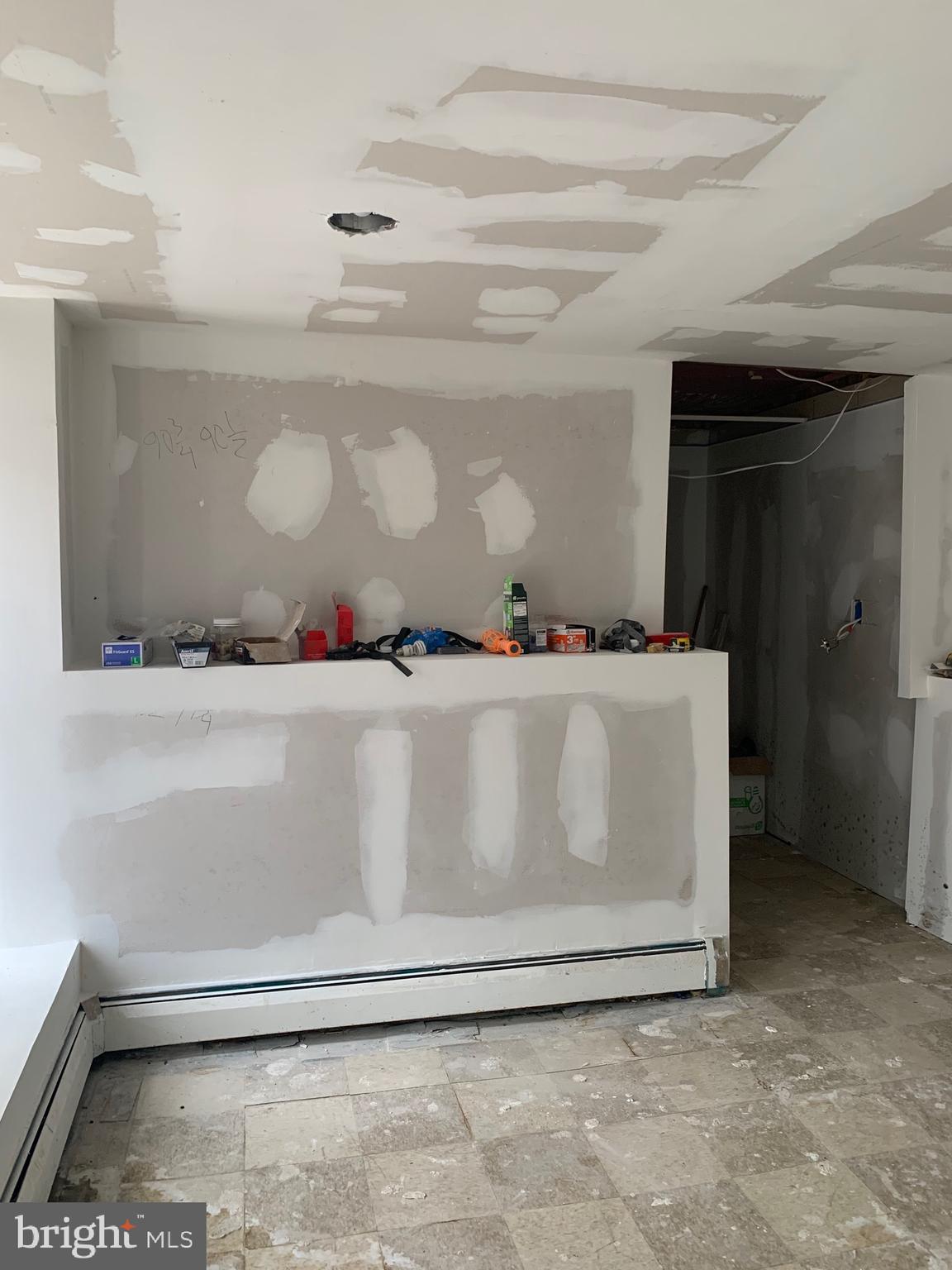 WINDSOR HILLS - Residential