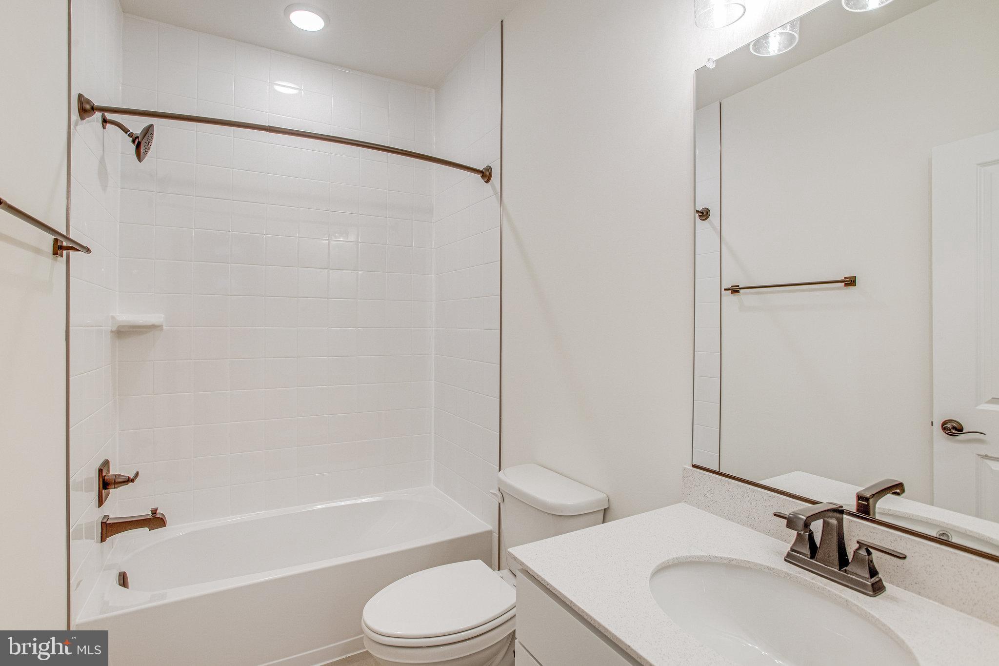 WILDERNESS SHORES - Residential