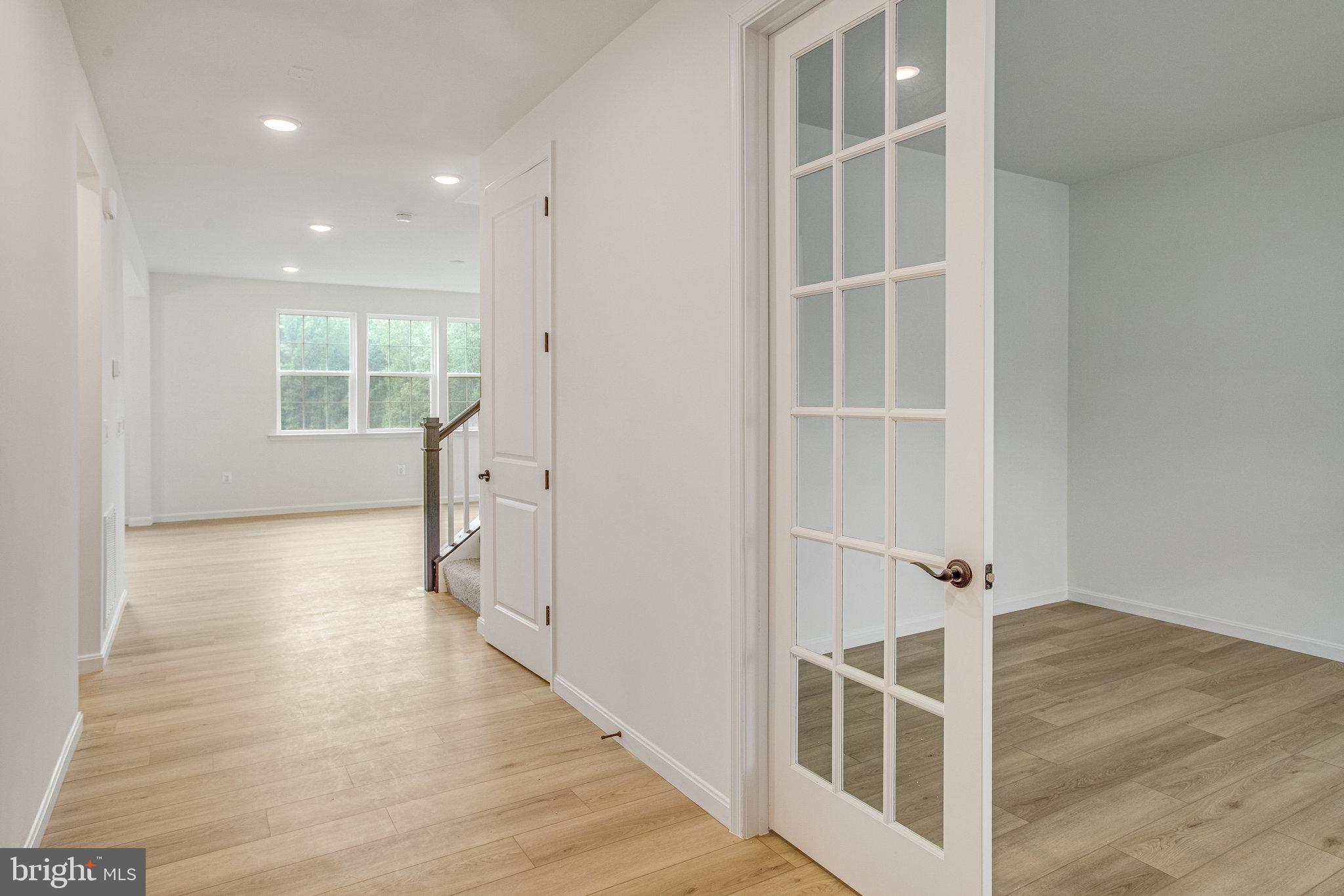 WILDERNESS SHORES - Residential