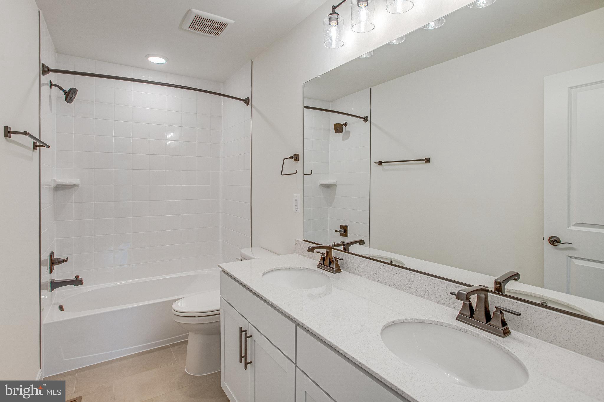 WILDERNESS SHORES - Residential