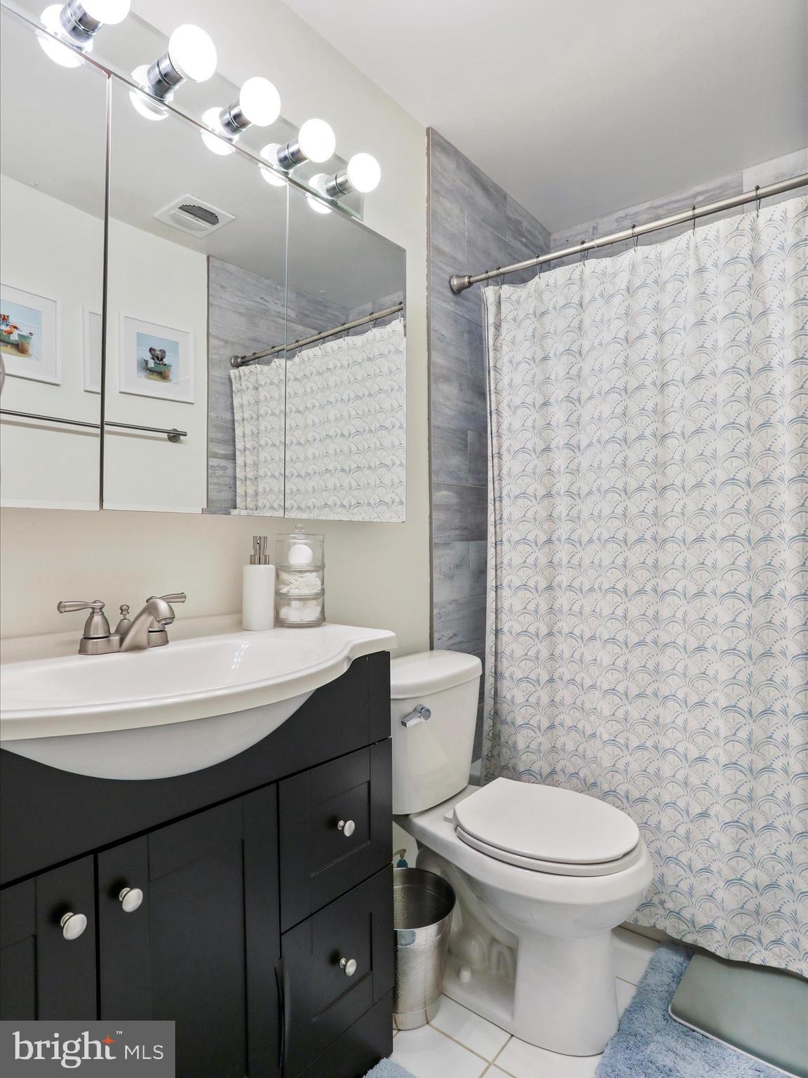 REGENT SQUARE - Residential