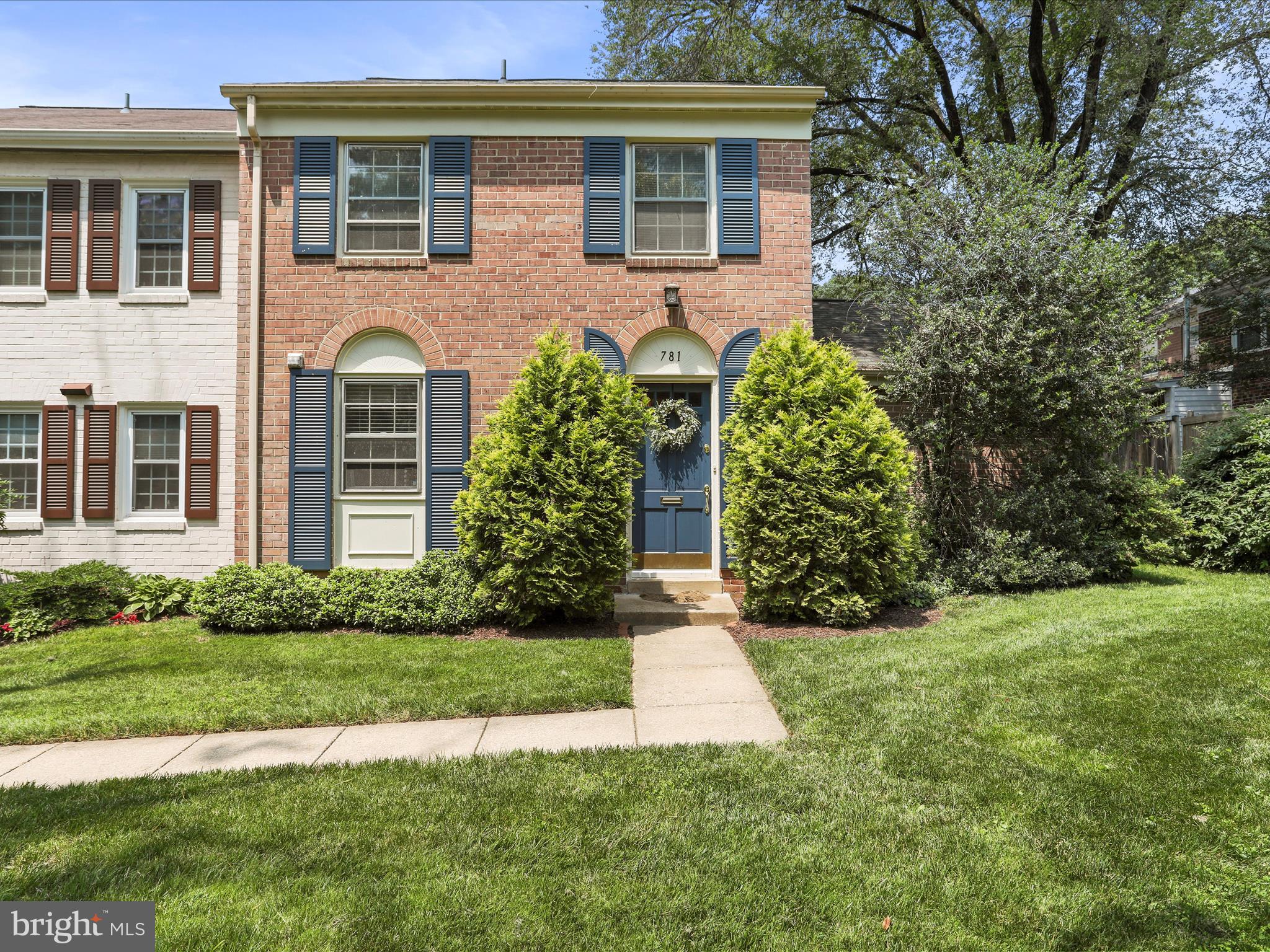 REGENT SQUARE - Residential