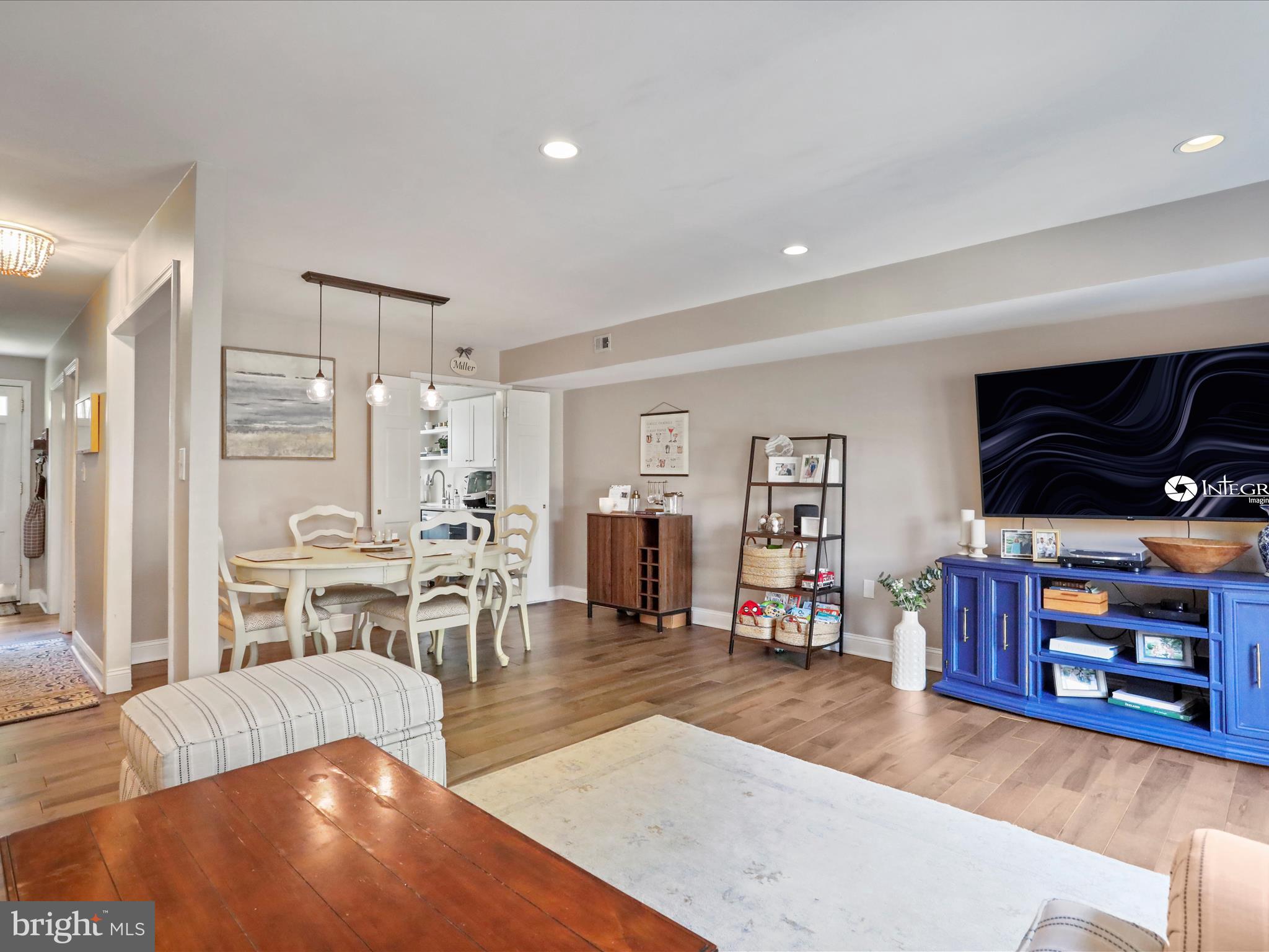 REGENT SQUARE - Residential