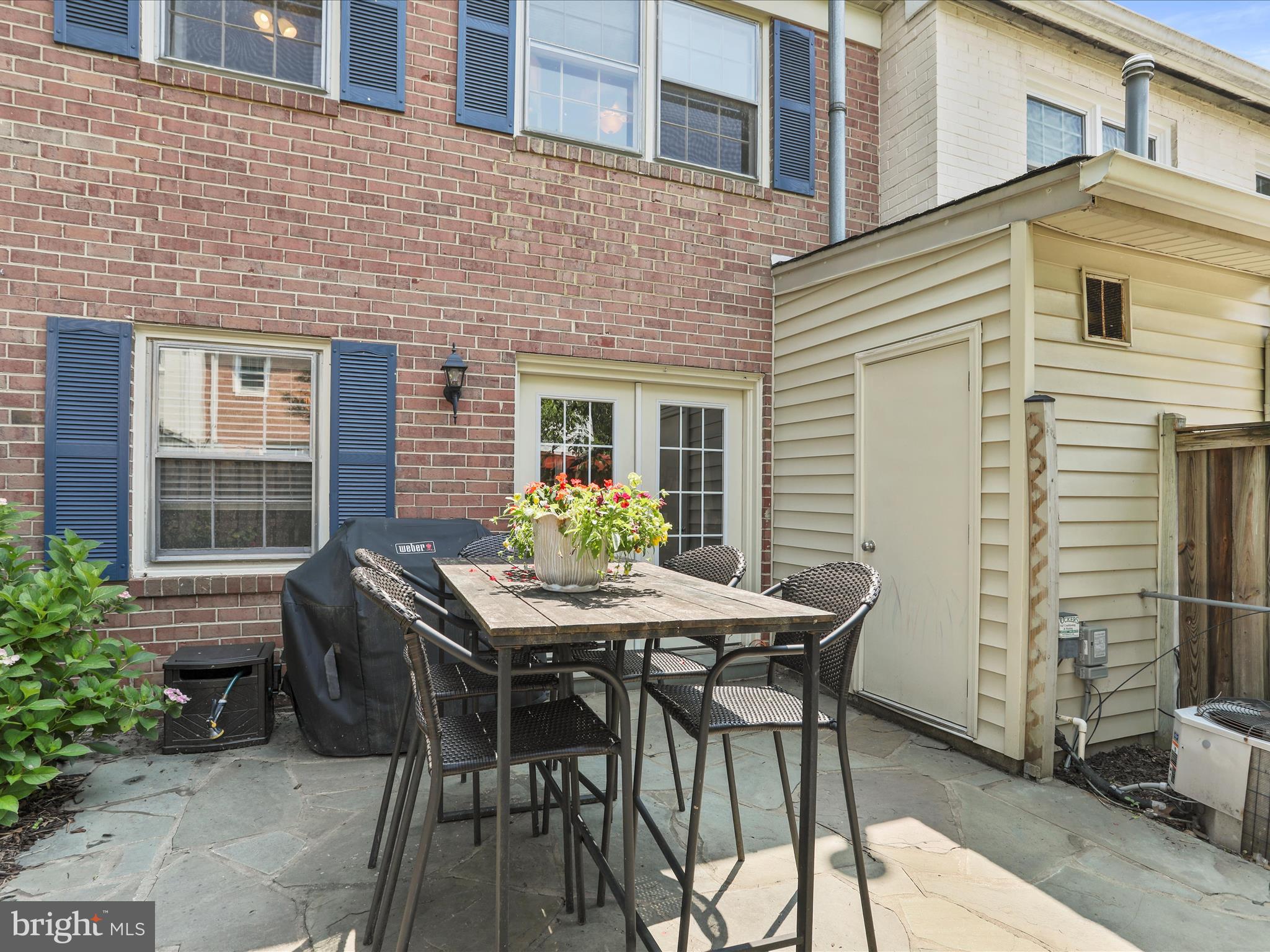 REGENT SQUARE - Residential