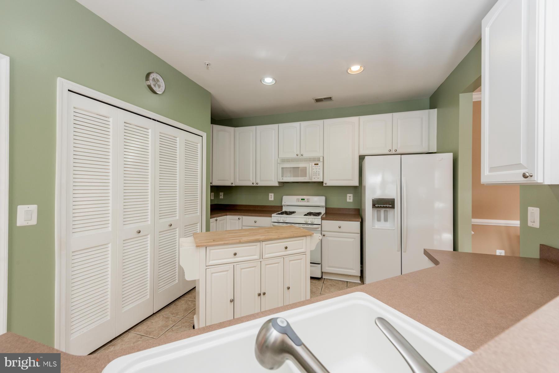 HEARTHSTONE AT TIMBERS - Residential