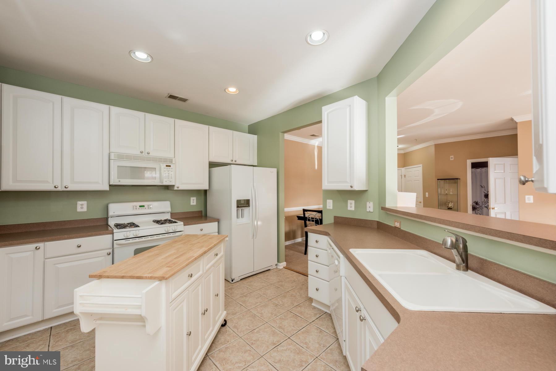 HEARTHSTONE AT TIMBERS - Residential