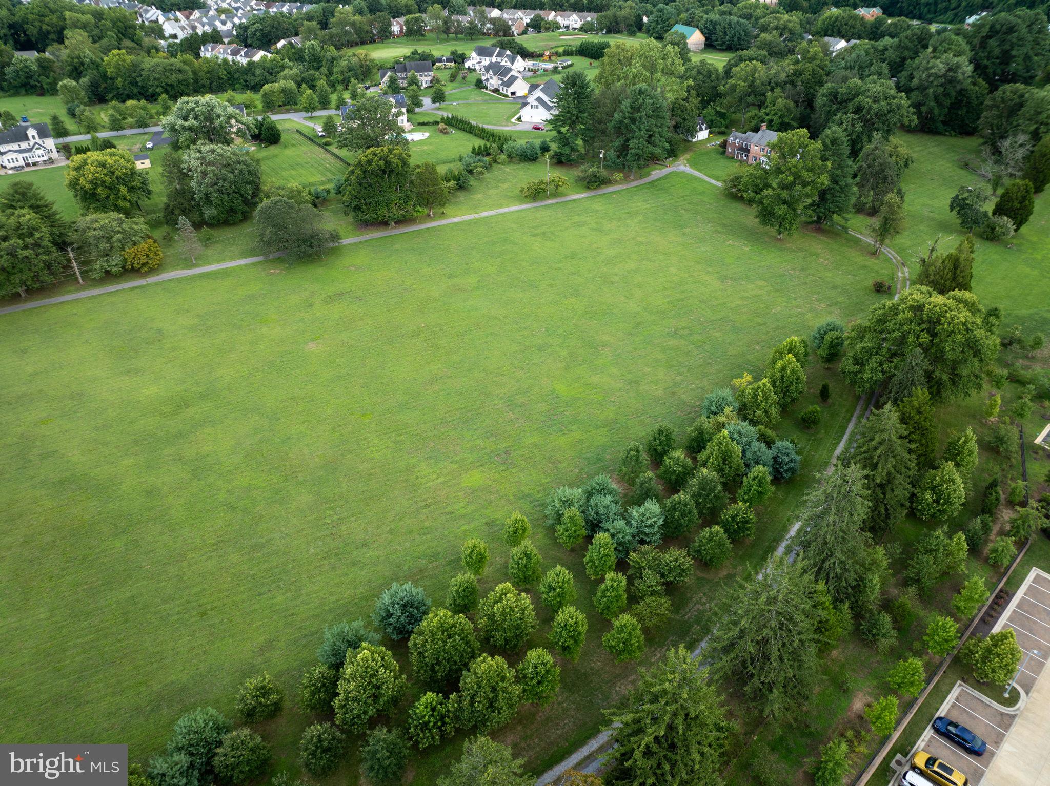 DUCKETT FARM - Residential
