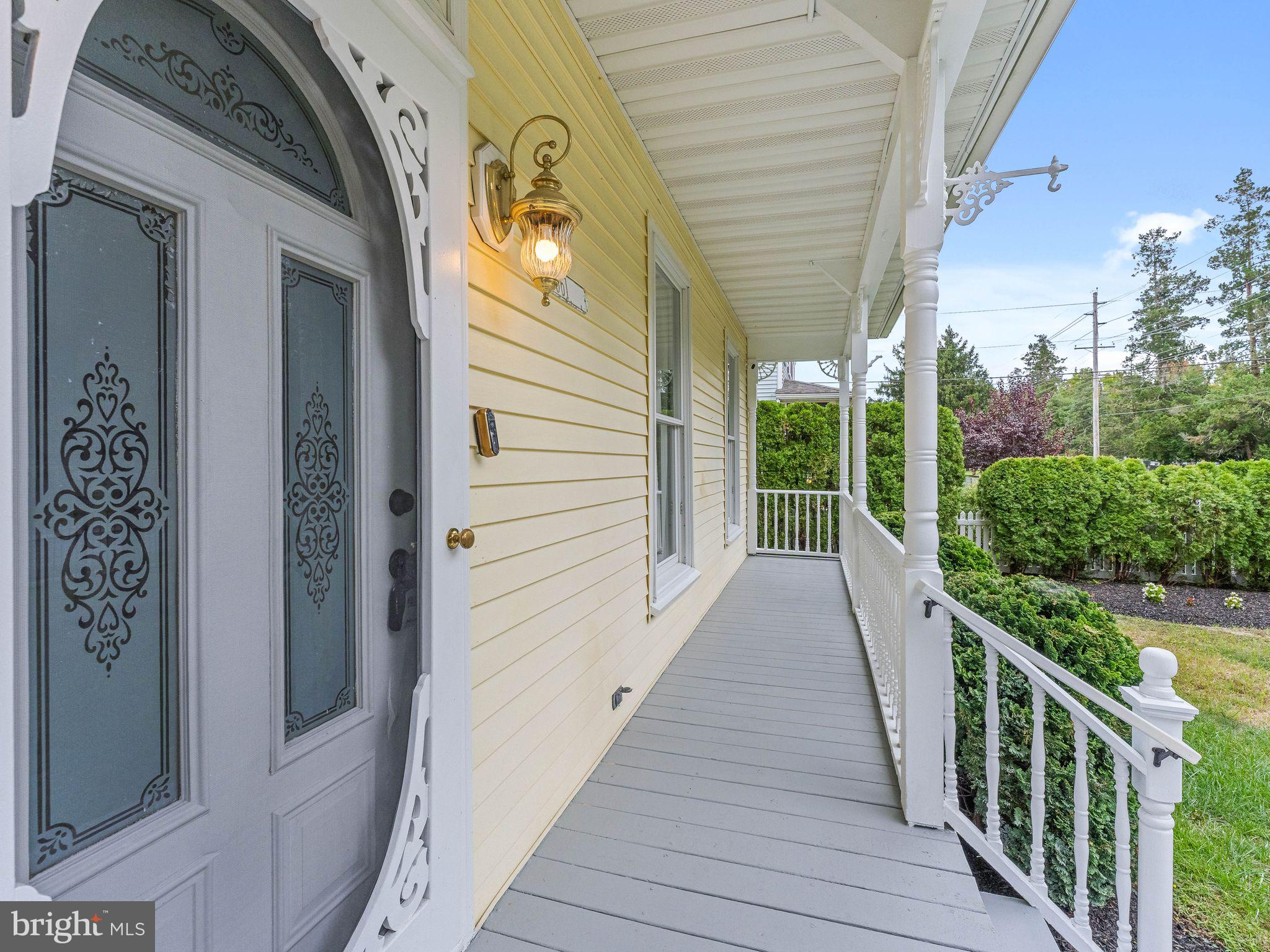 561 UHLER AVENUE