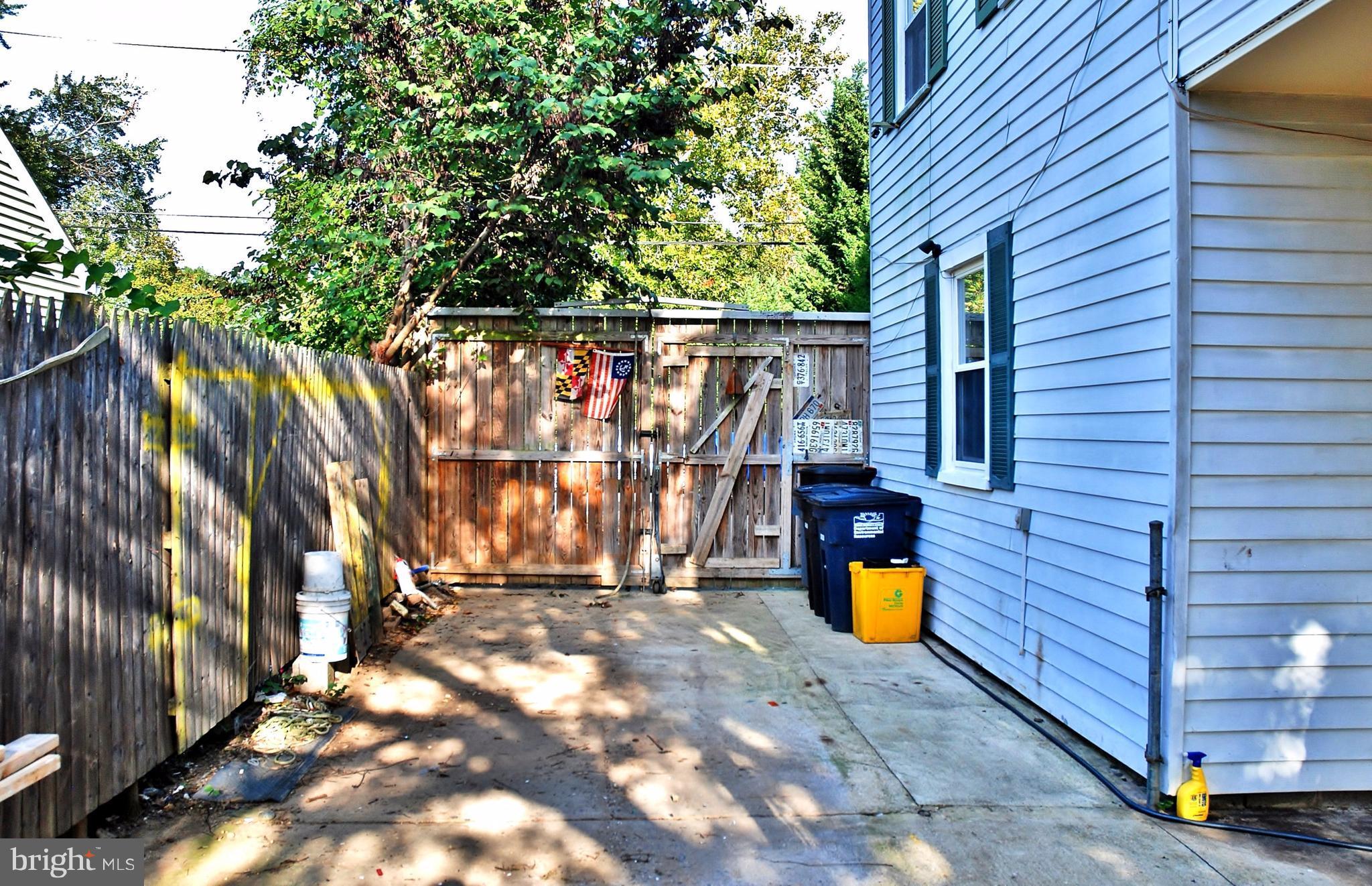 GREEN MEADOWS - Residential