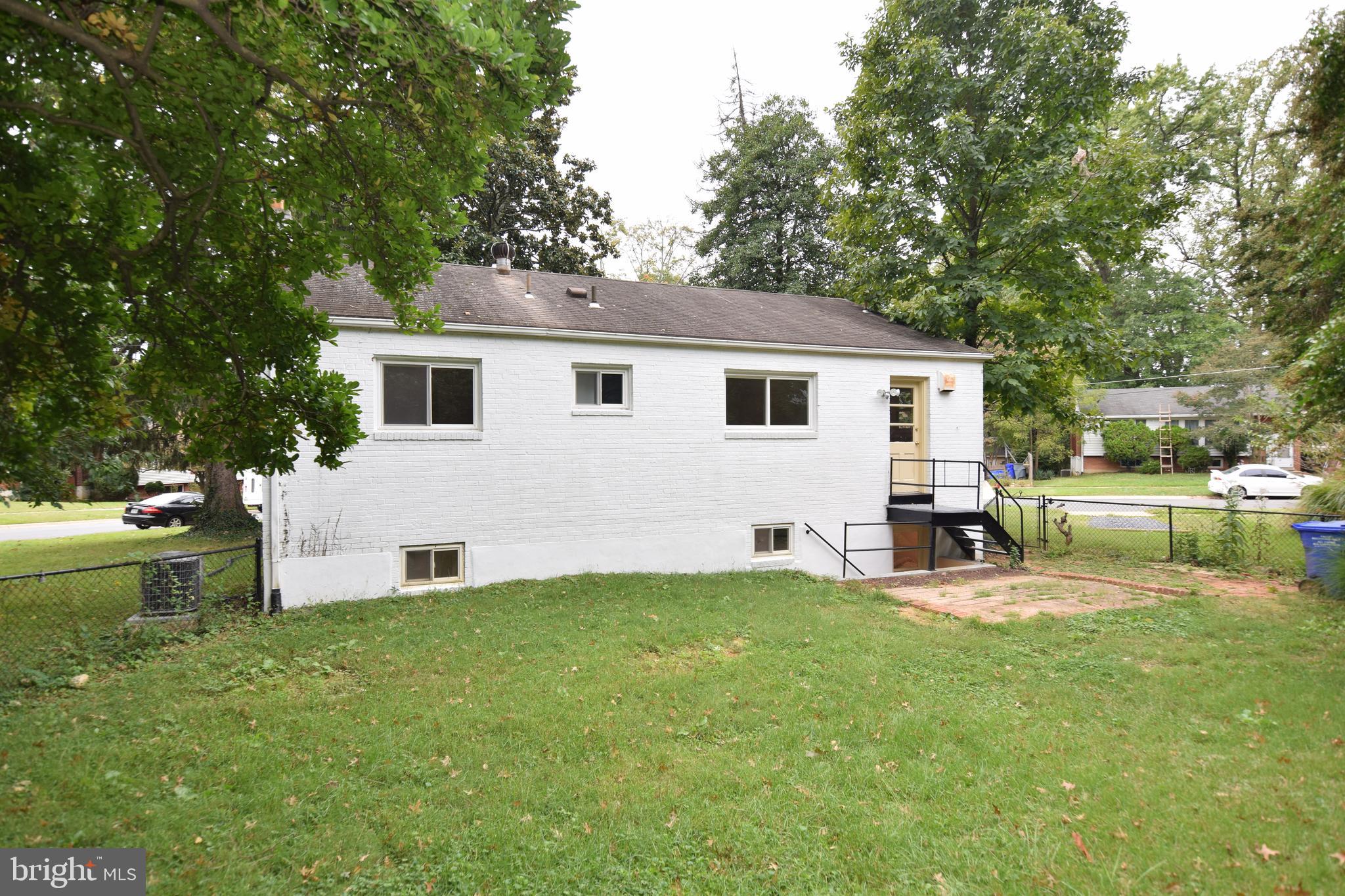 13601 ATHANIA STREET