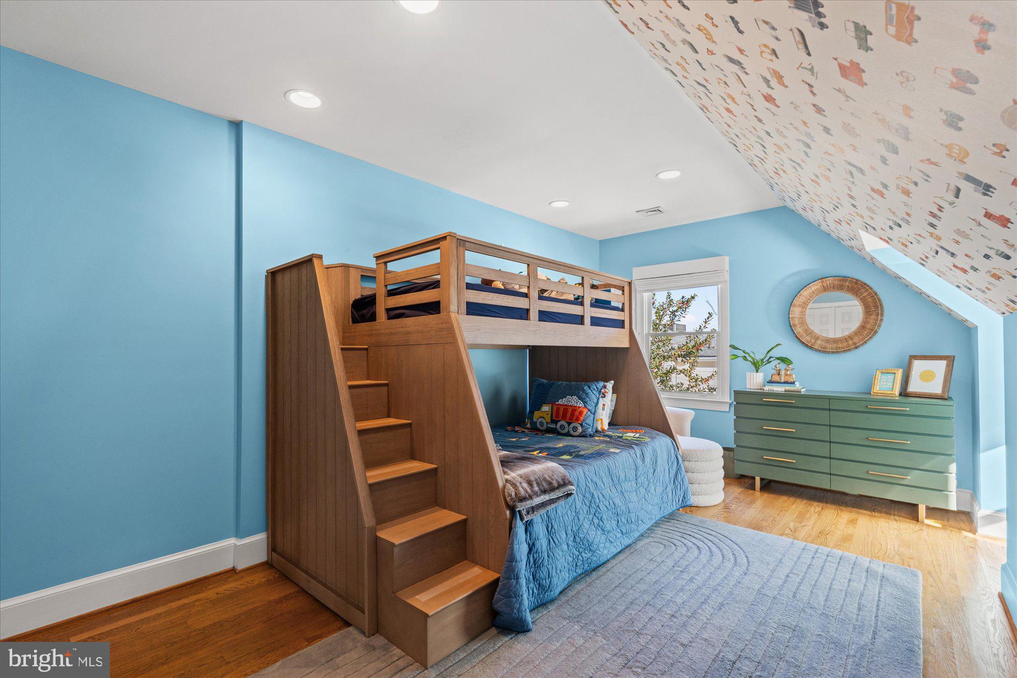 BEVERLEY HILLS - Residential