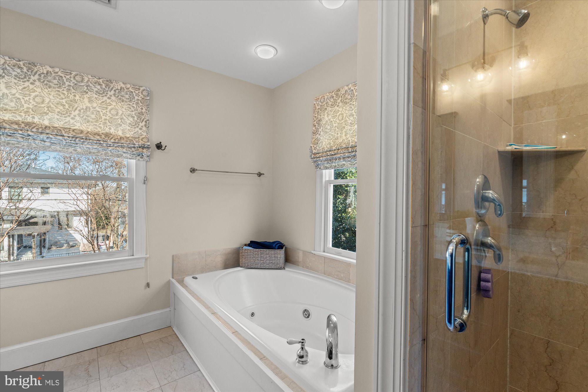 BEVERLEY HILLS - Residential