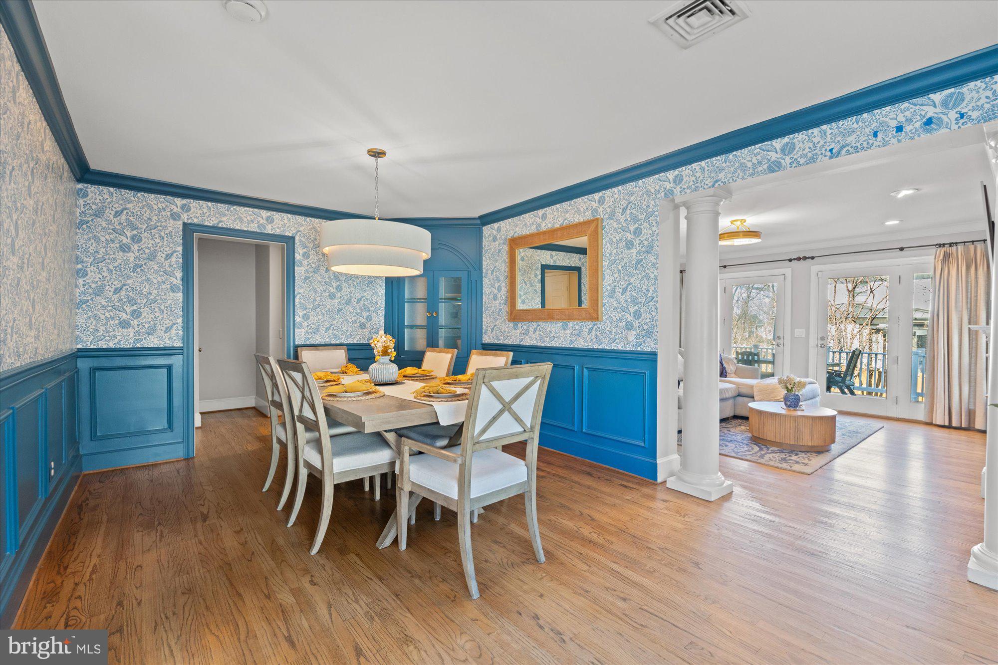 BEVERLEY HILLS - Residential