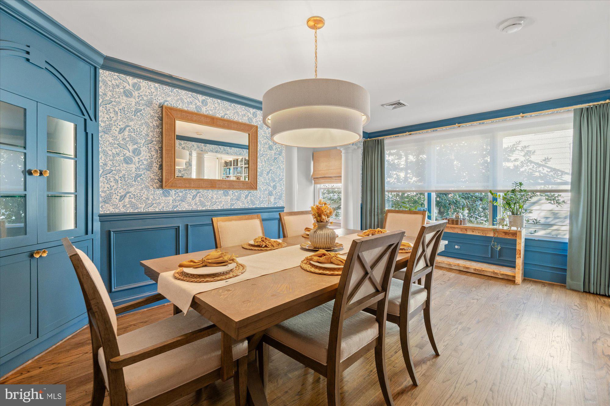 BEVERLEY HILLS - Residential