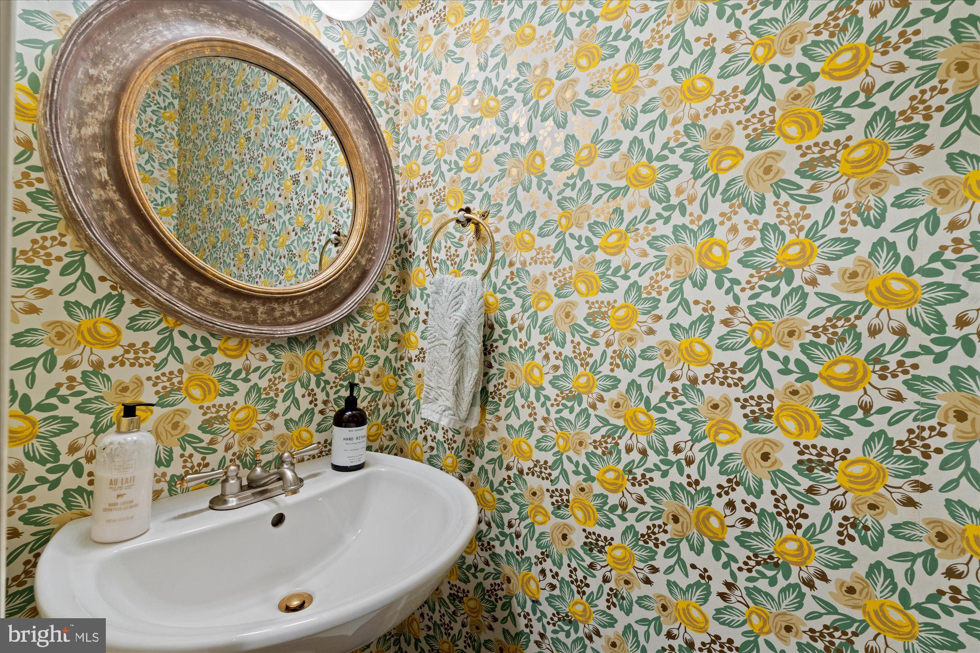 BEVERLEY HILLS - Residential