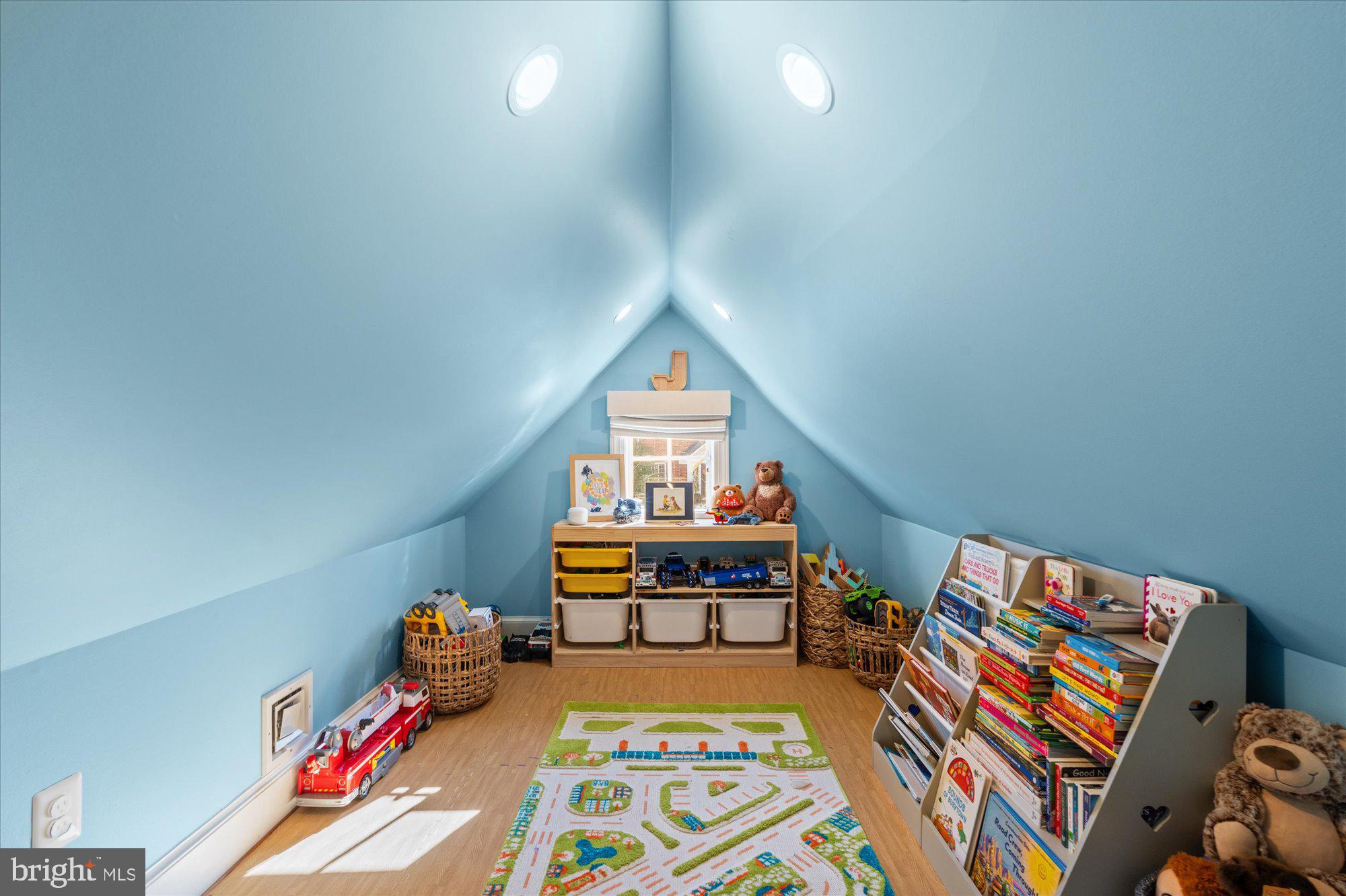 BEVERLEY HILLS - Residential