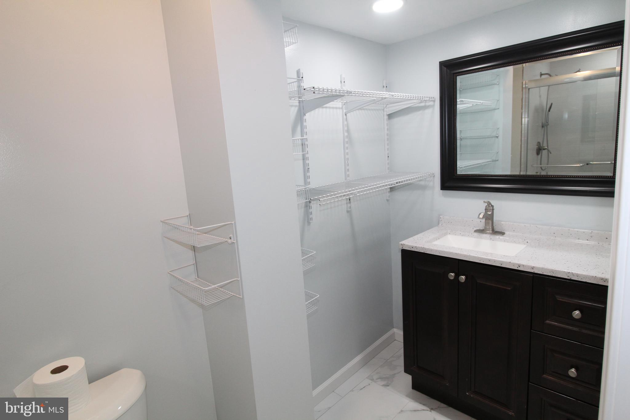 BURKE CENTRE - Residential Lease