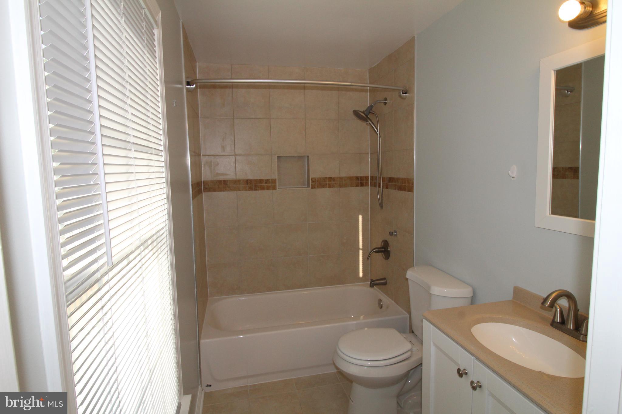 BURKE CENTRE - Residential Lease