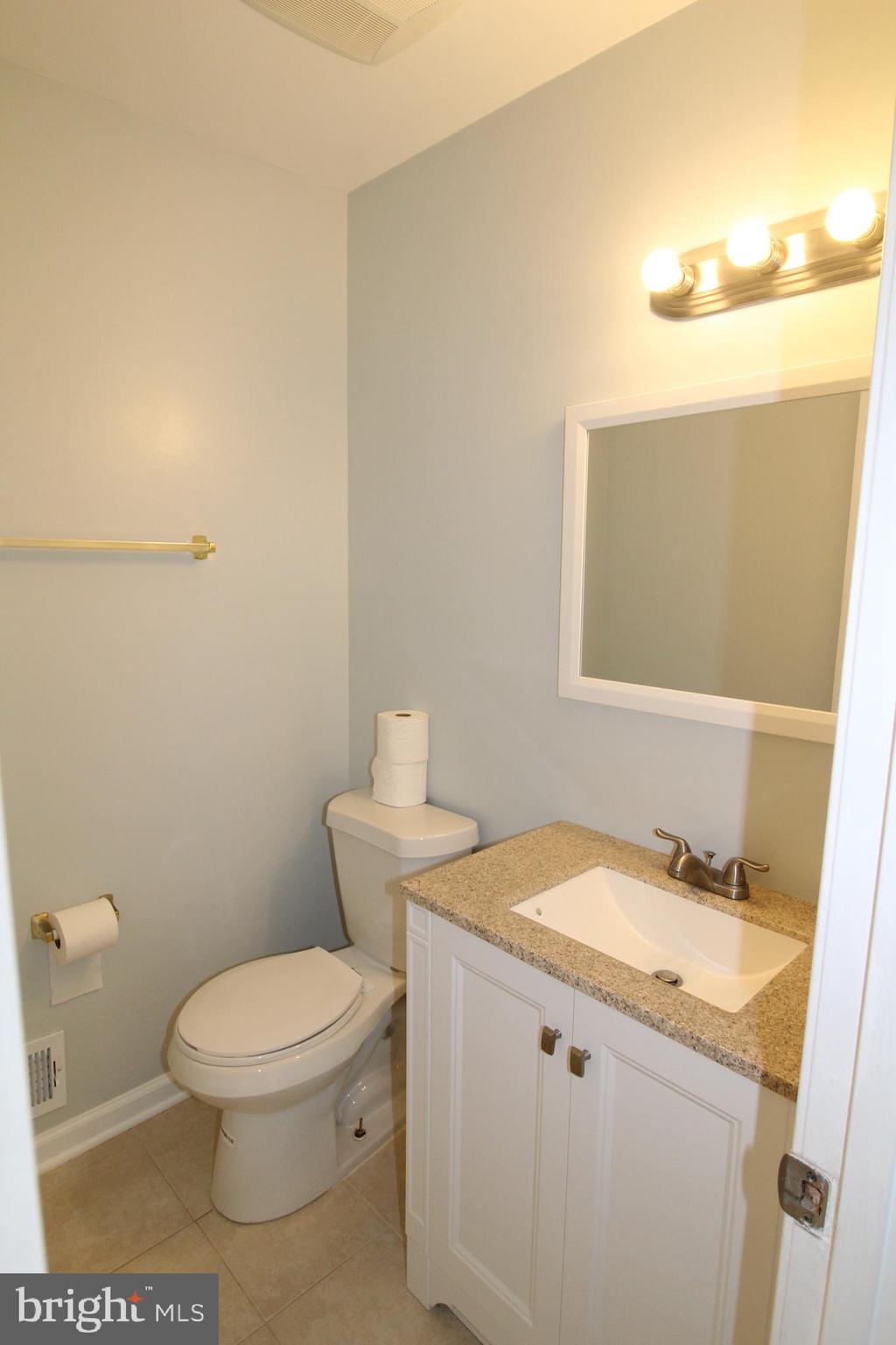 BURKE CENTRE - Residential Lease