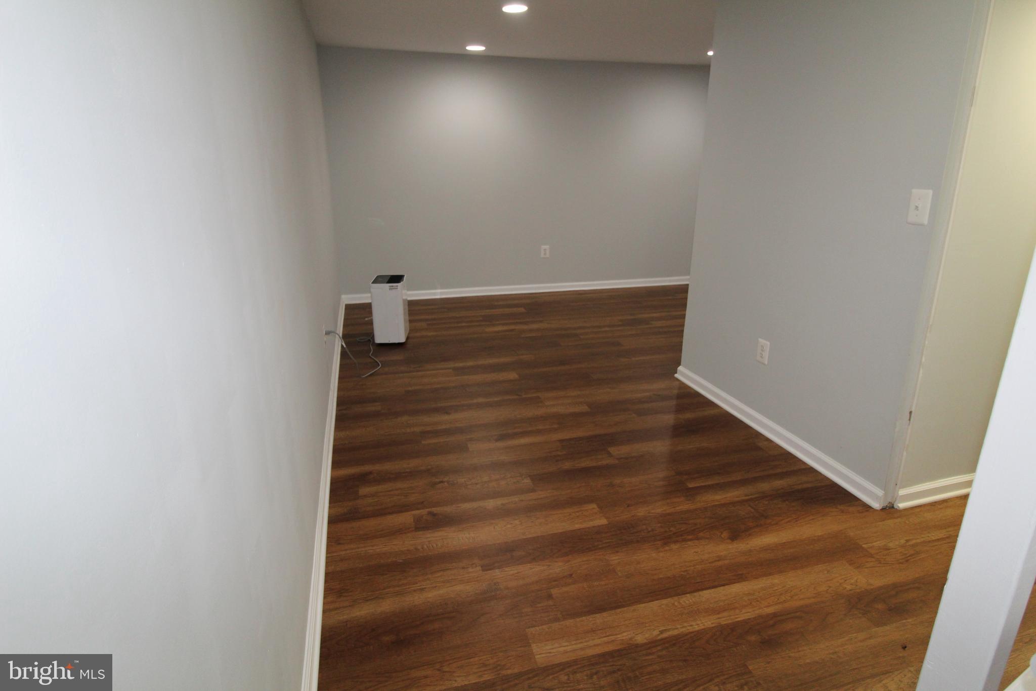 BURKE CENTRE - Residential Lease