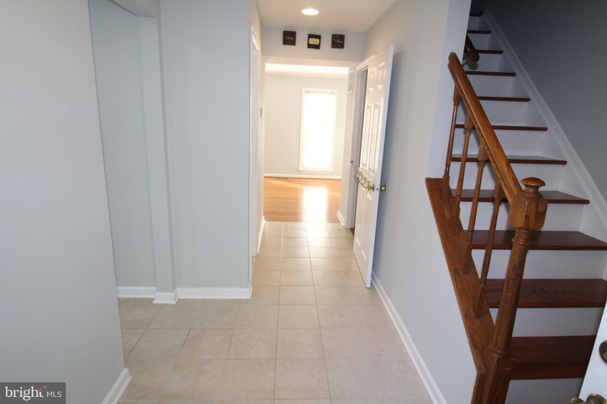 10089 BUNKER WOODS COURT