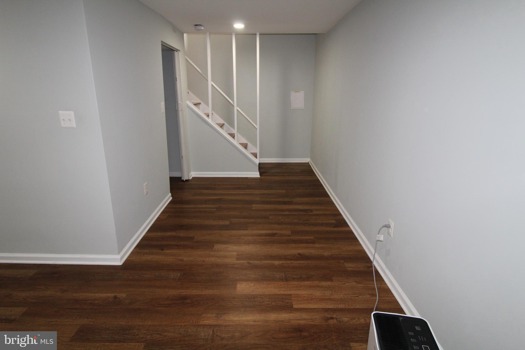 BURKE CENTRE - Residential Lease