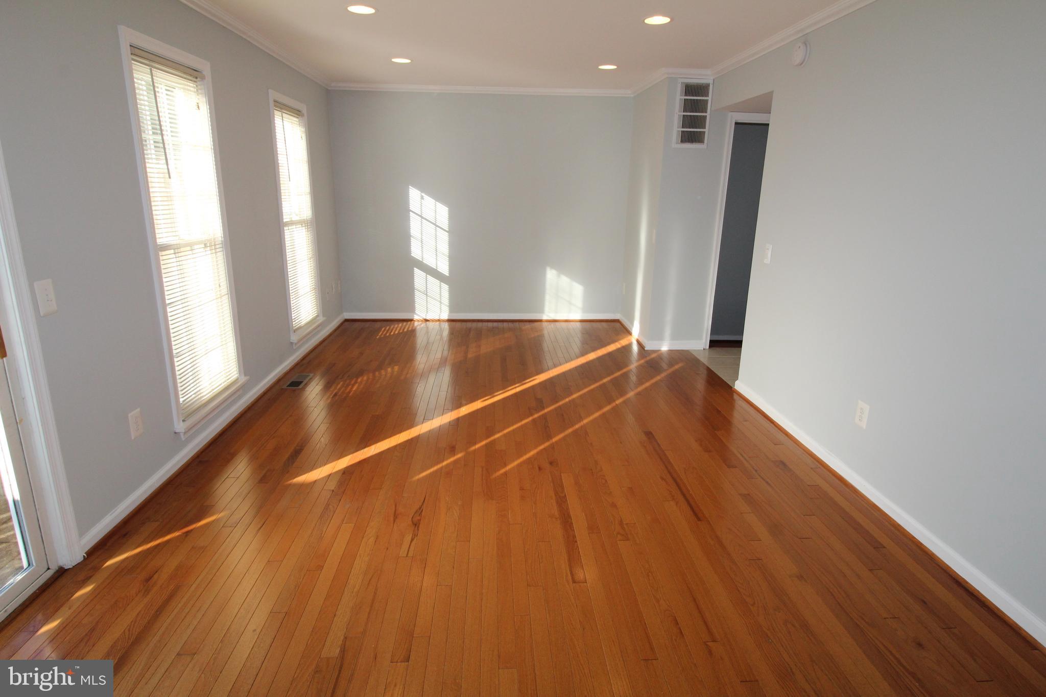 BURKE CENTRE - Residential Lease