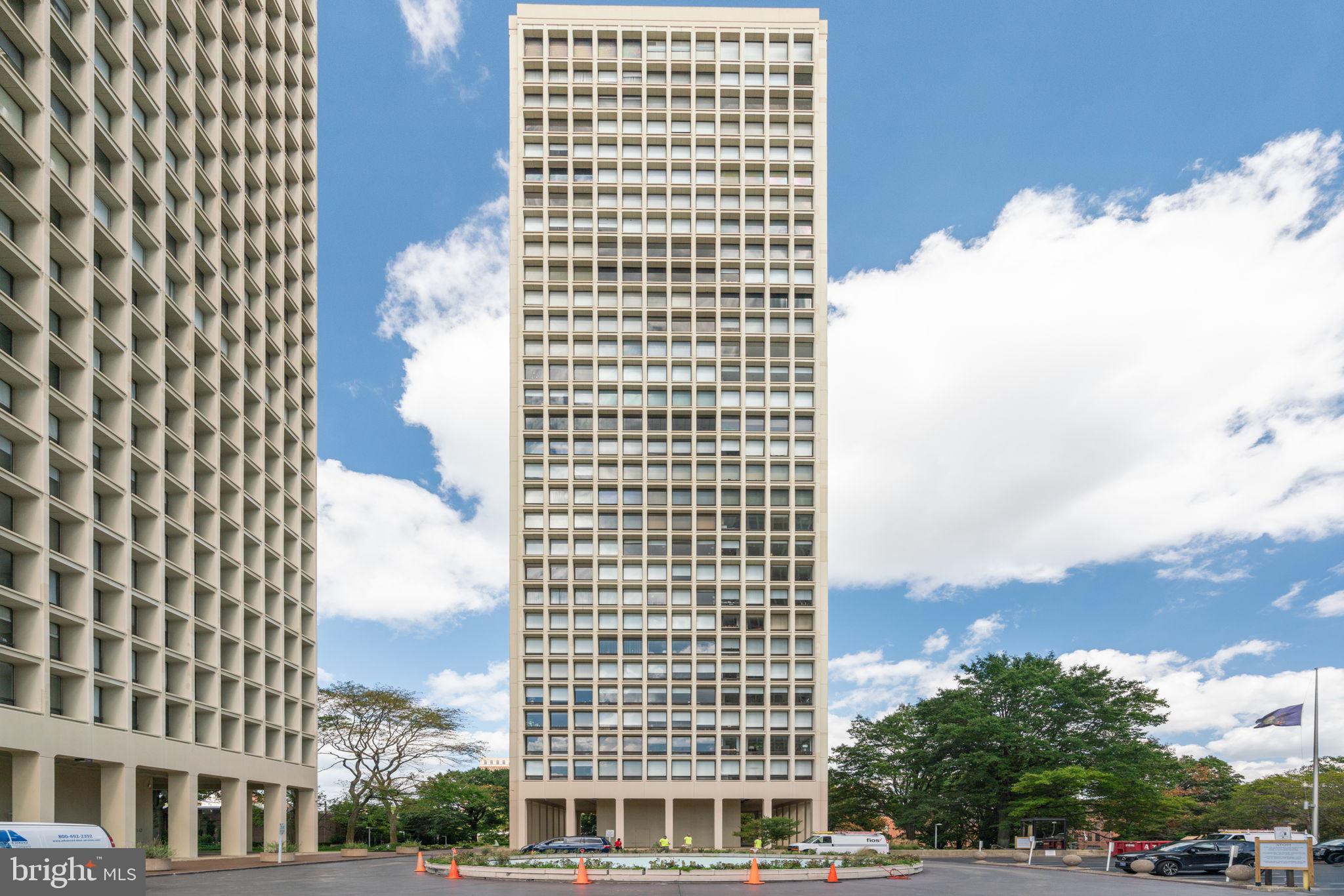 SOCIETY HILL - Residential