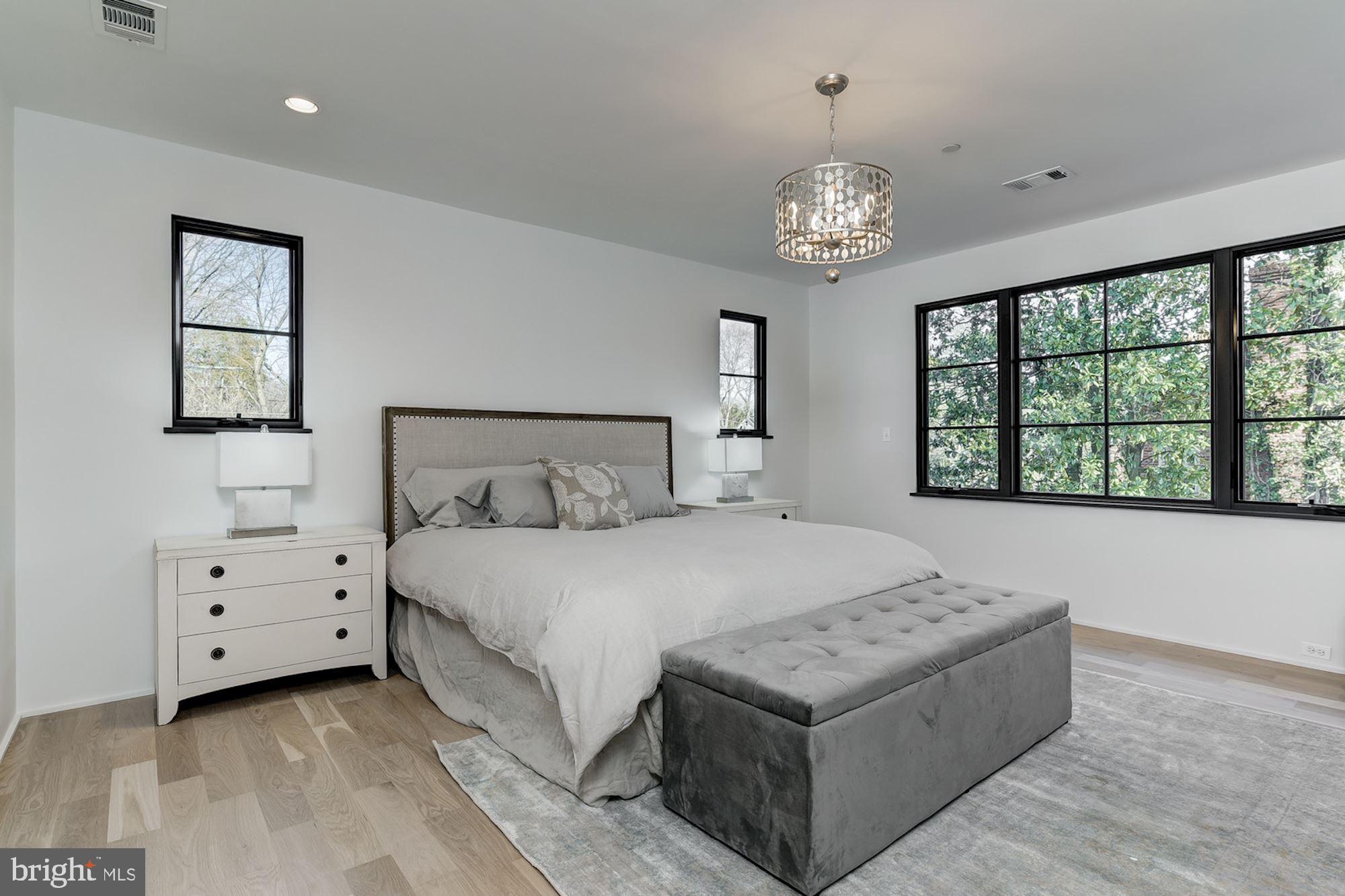 EDGEMOOR - Residential