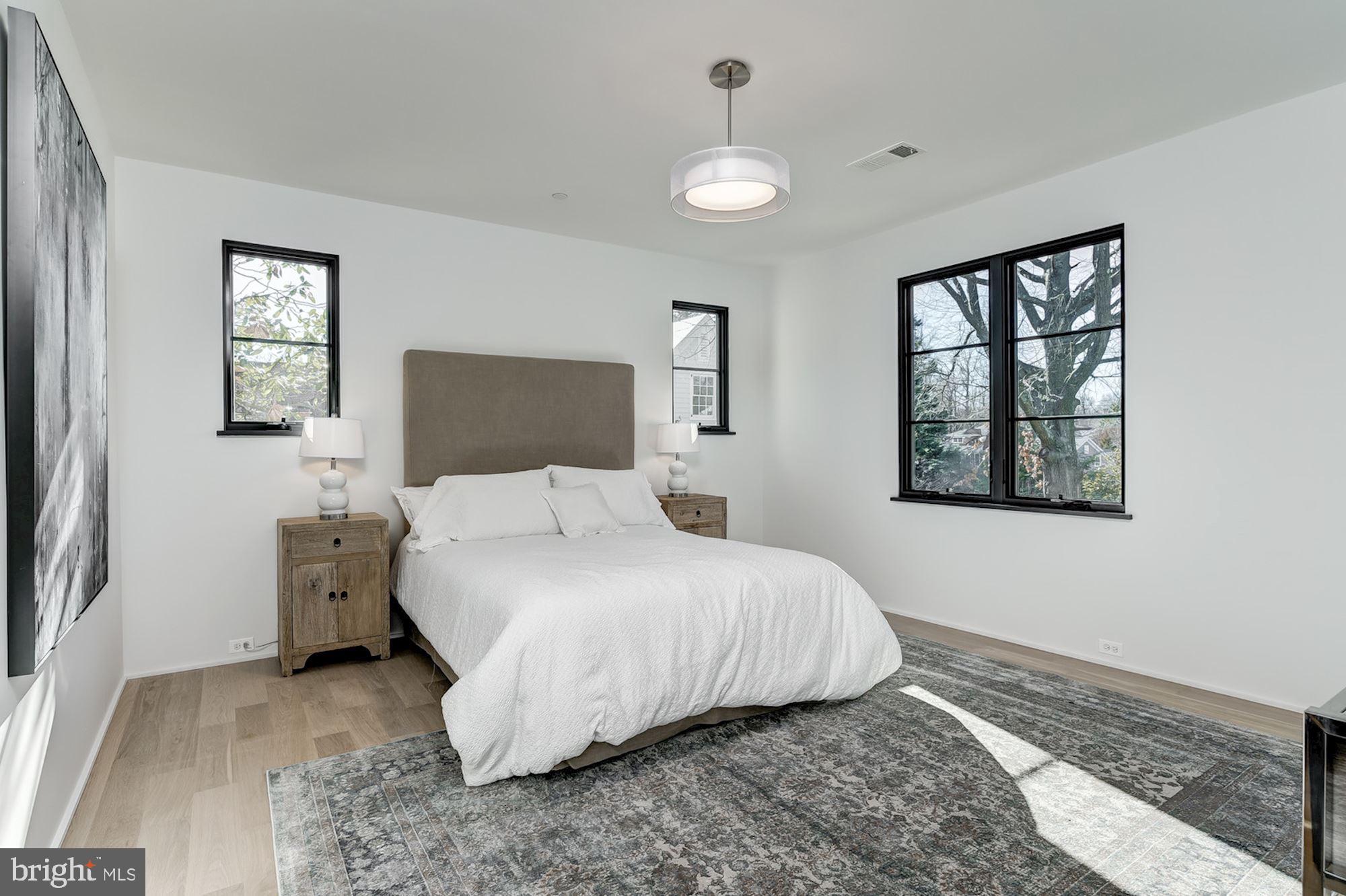 EDGEMOOR - Residential