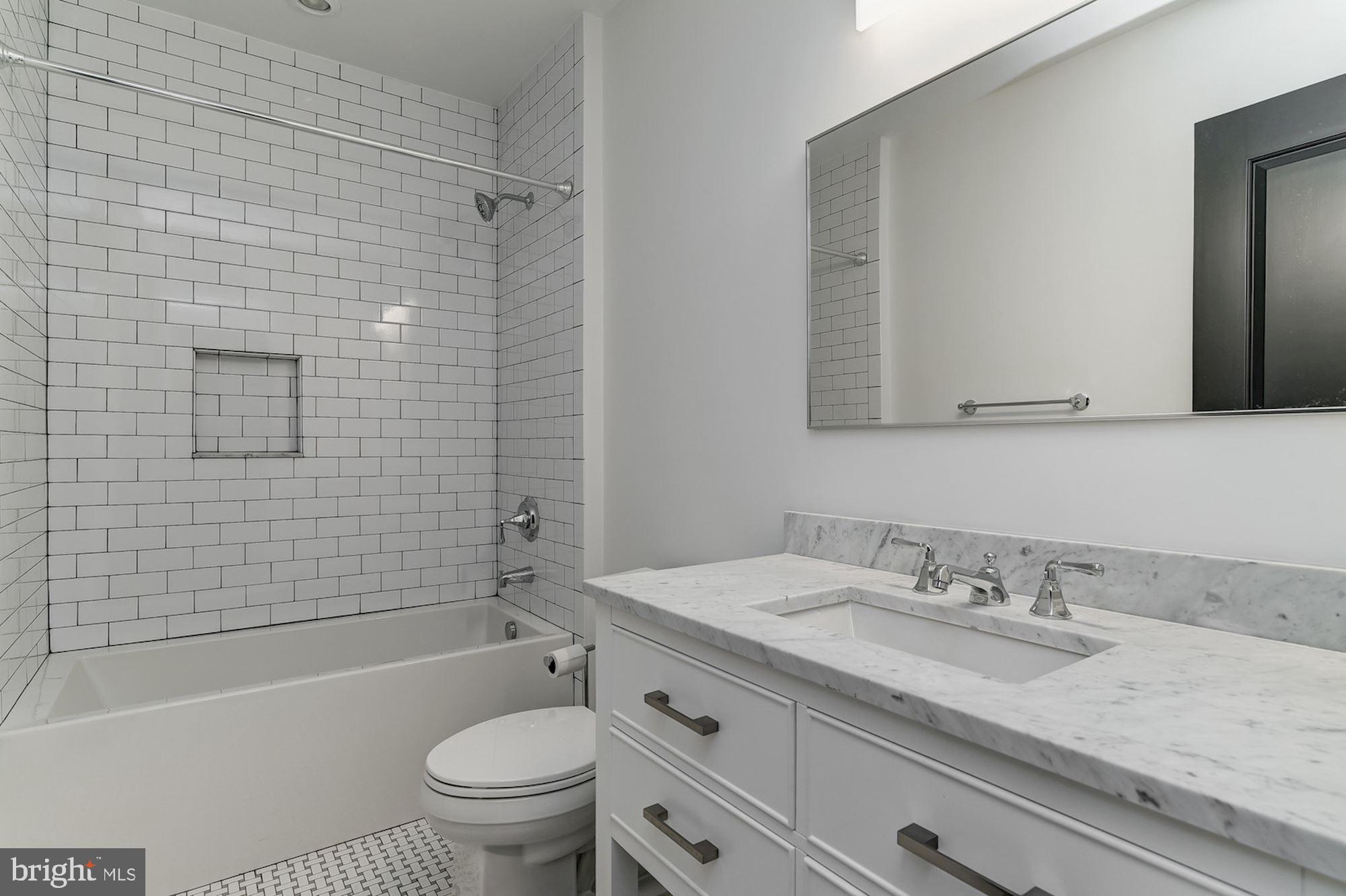 EDGEMOOR - Residential