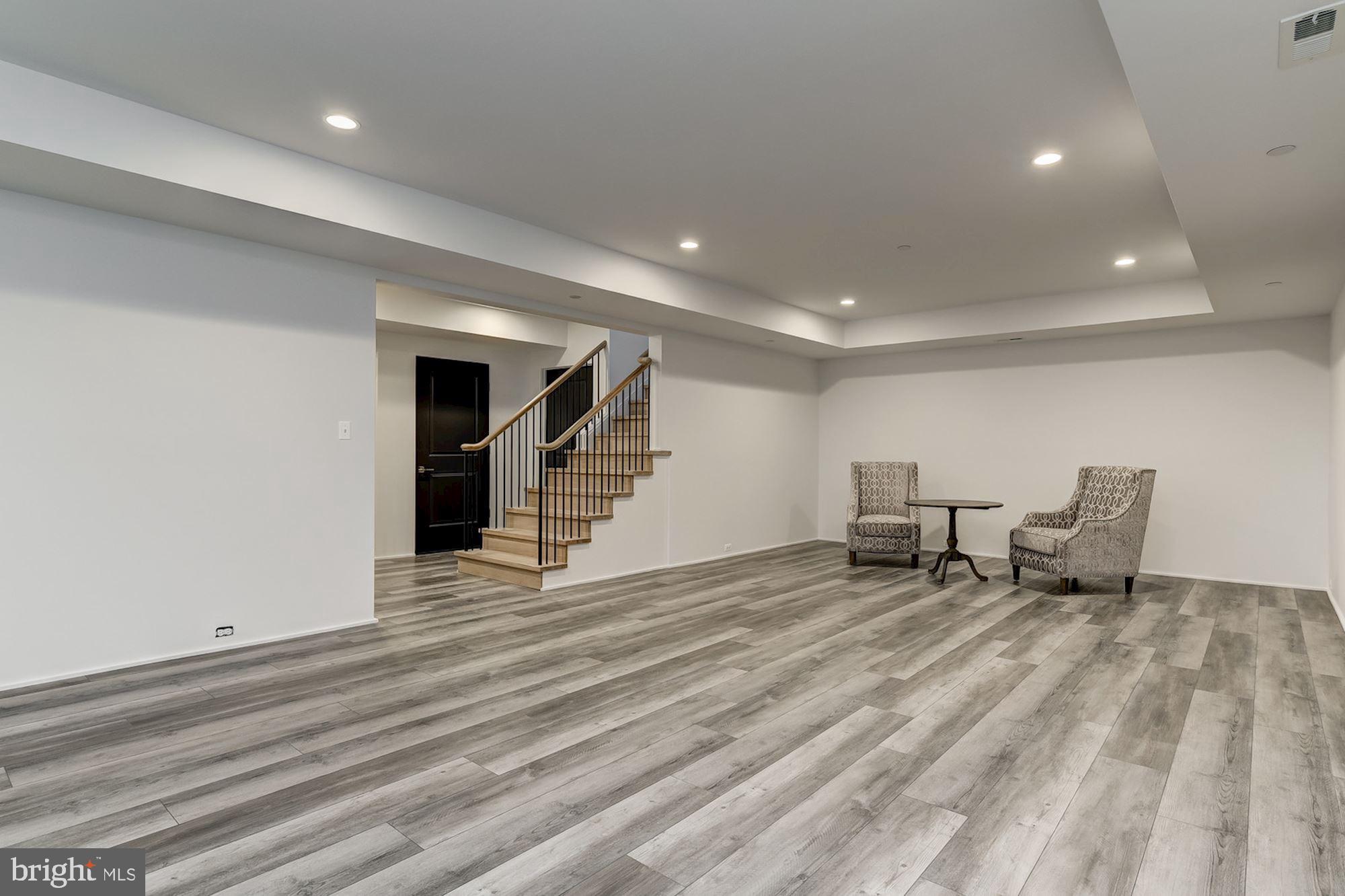 EDGEMOOR - Residential