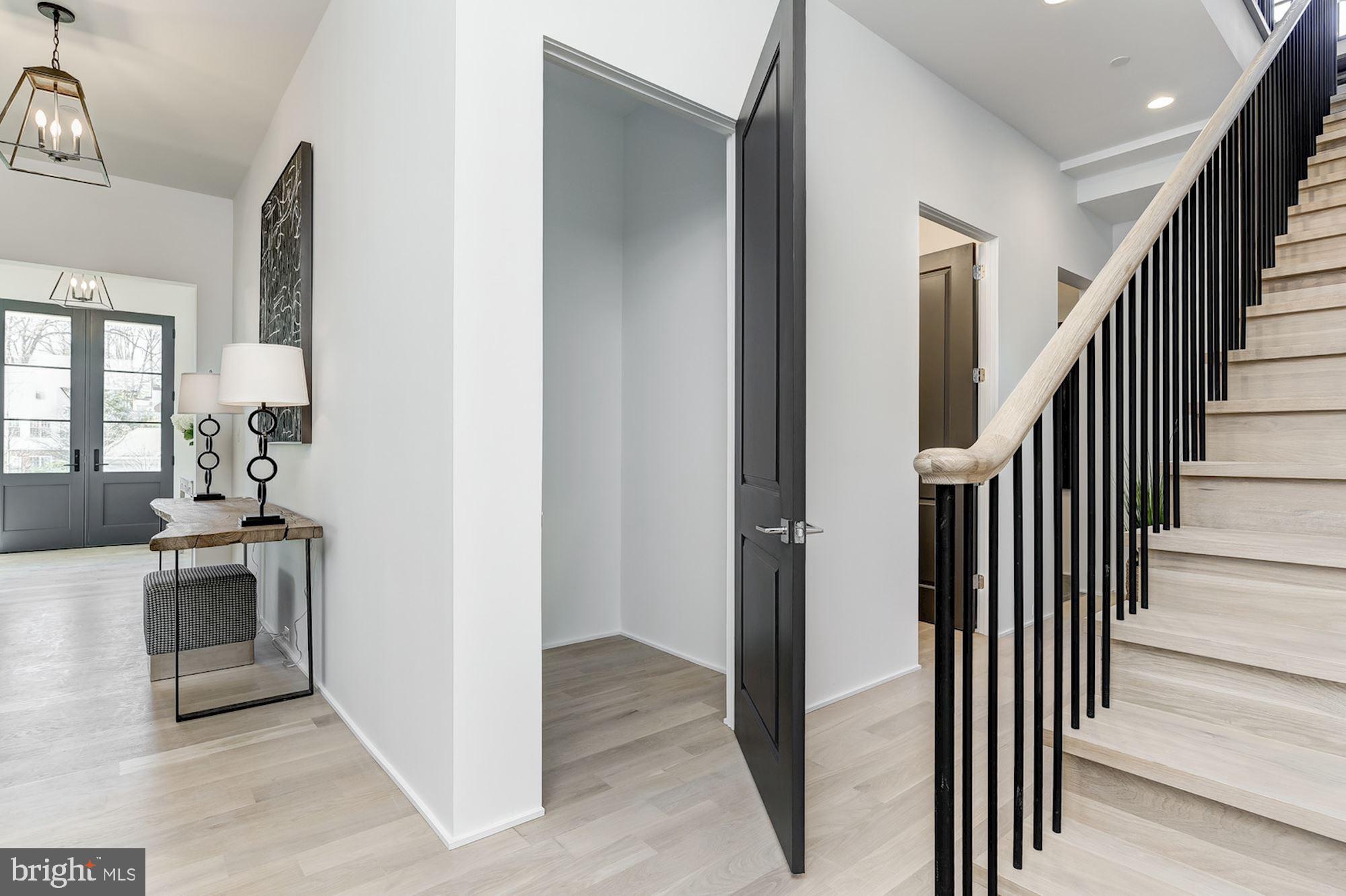 EDGEMOOR - Residential