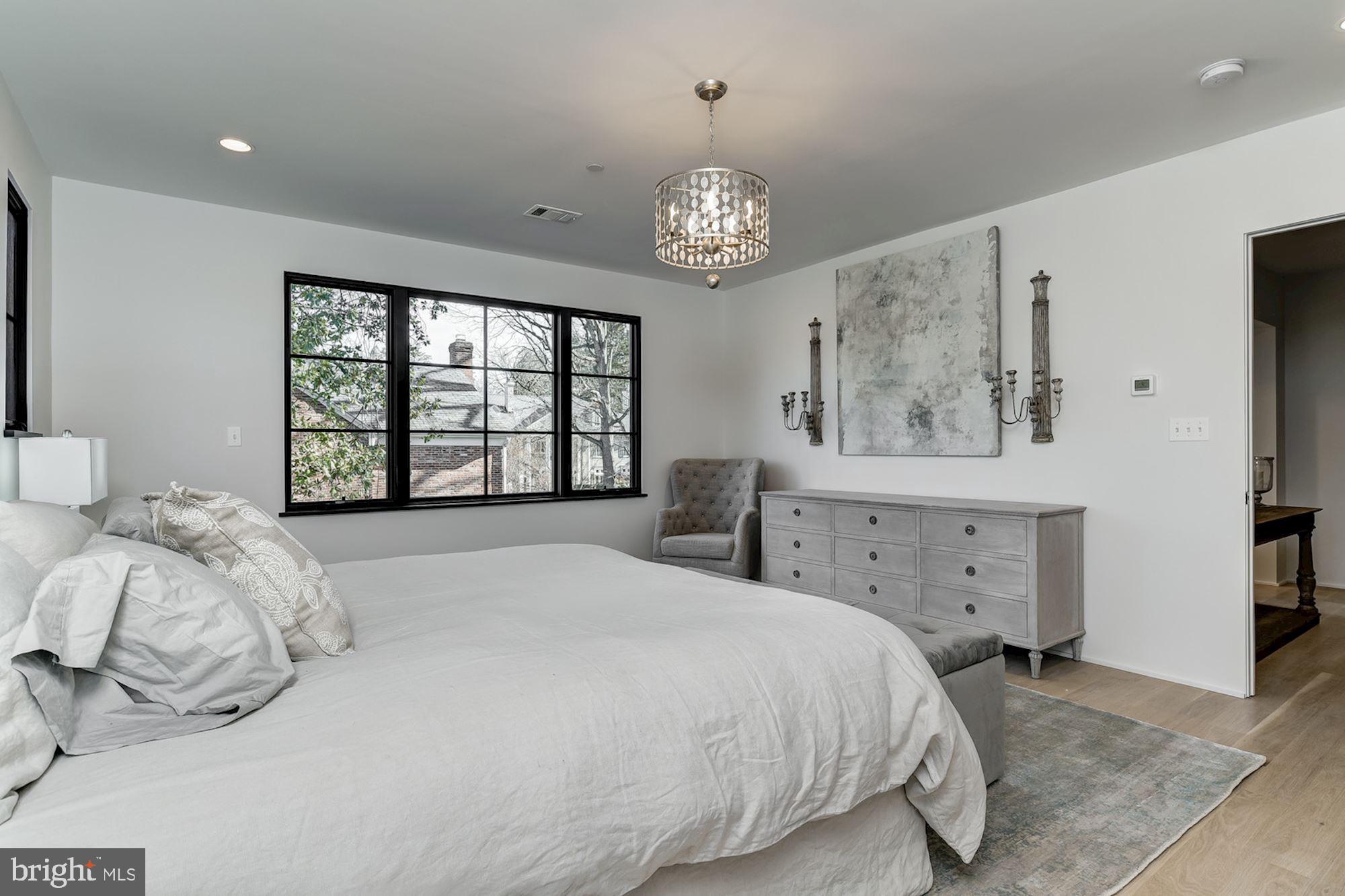 EDGEMOOR - Residential