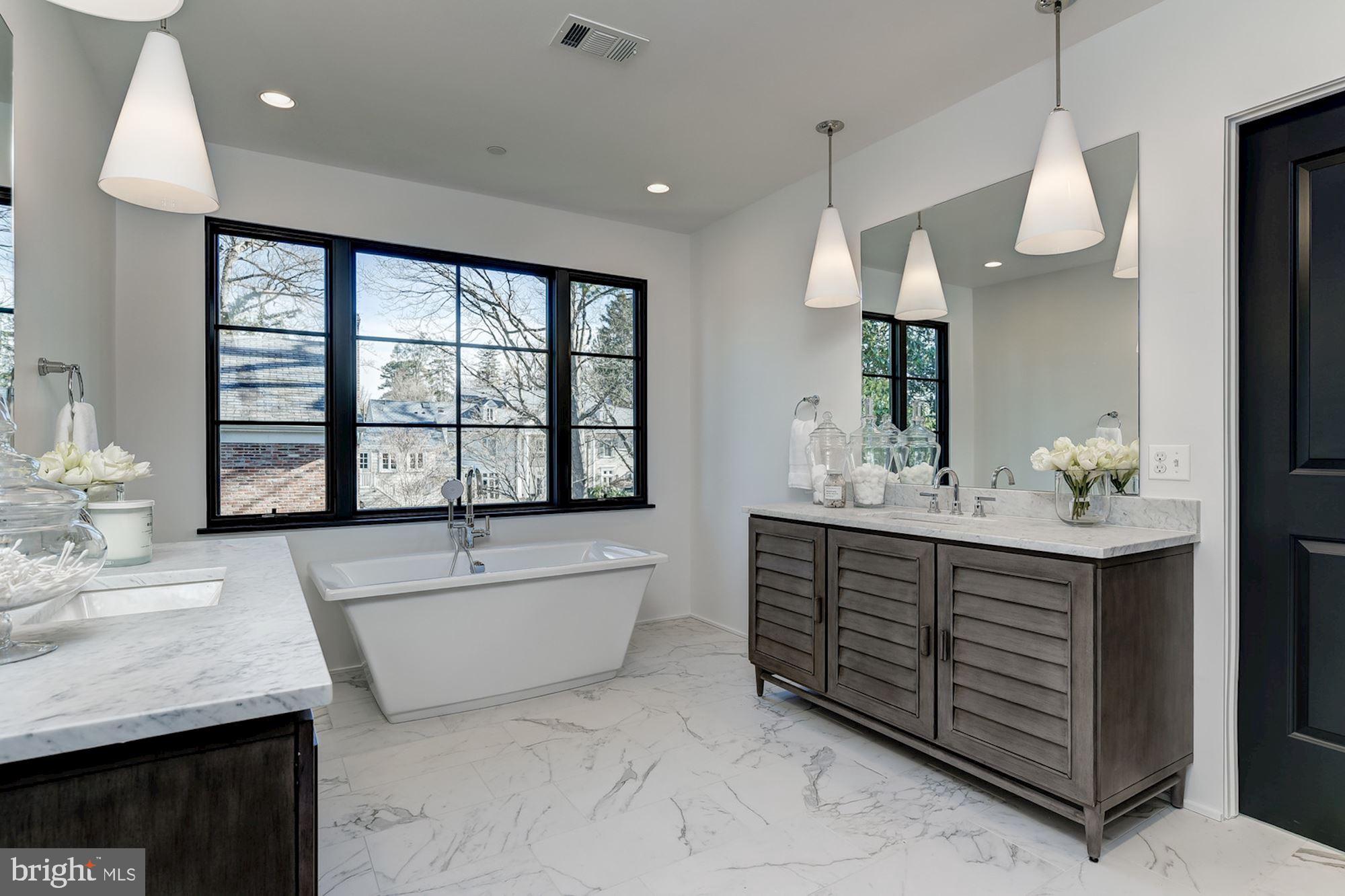 EDGEMOOR - Residential