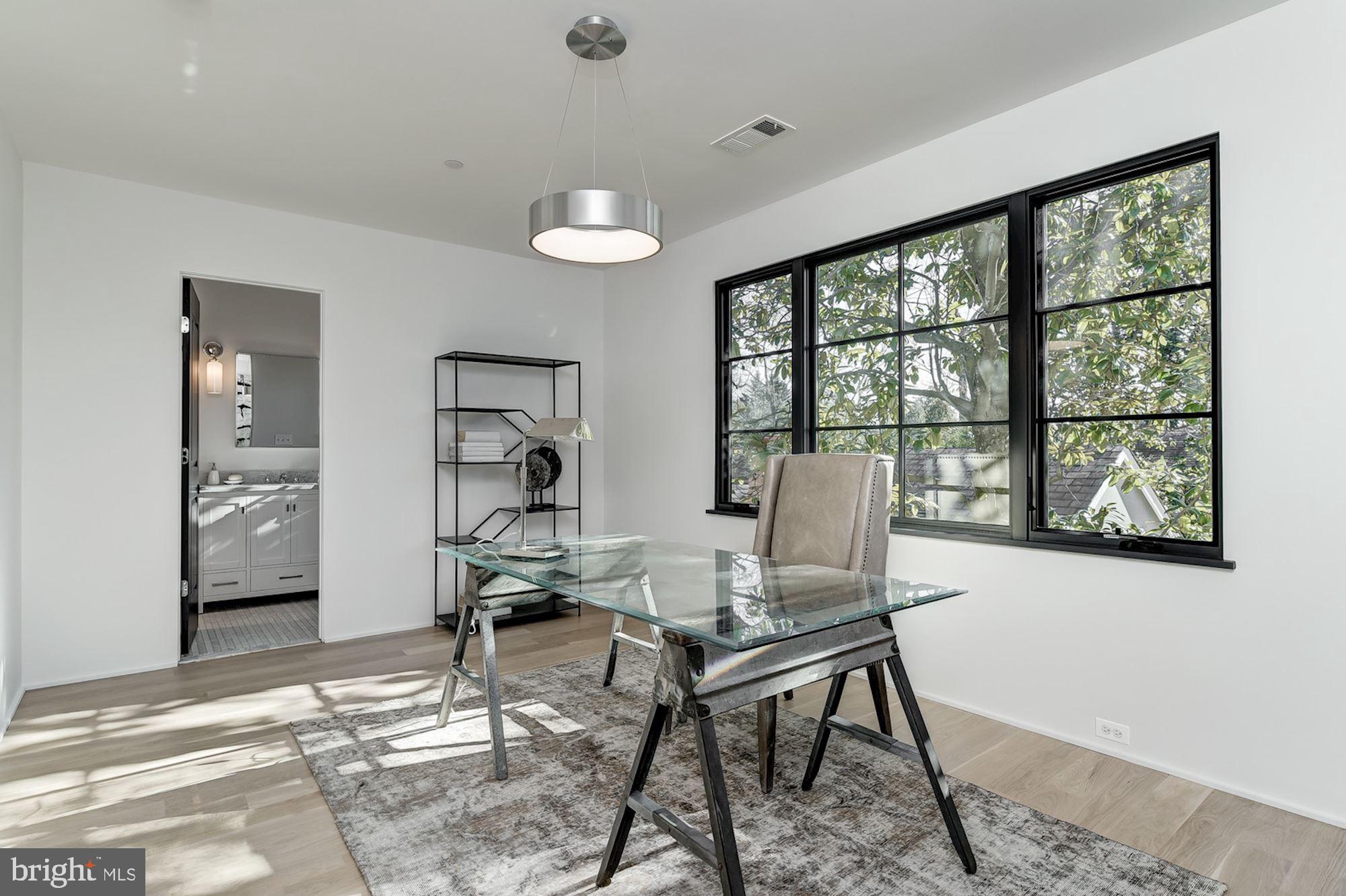 EDGEMOOR - Residential