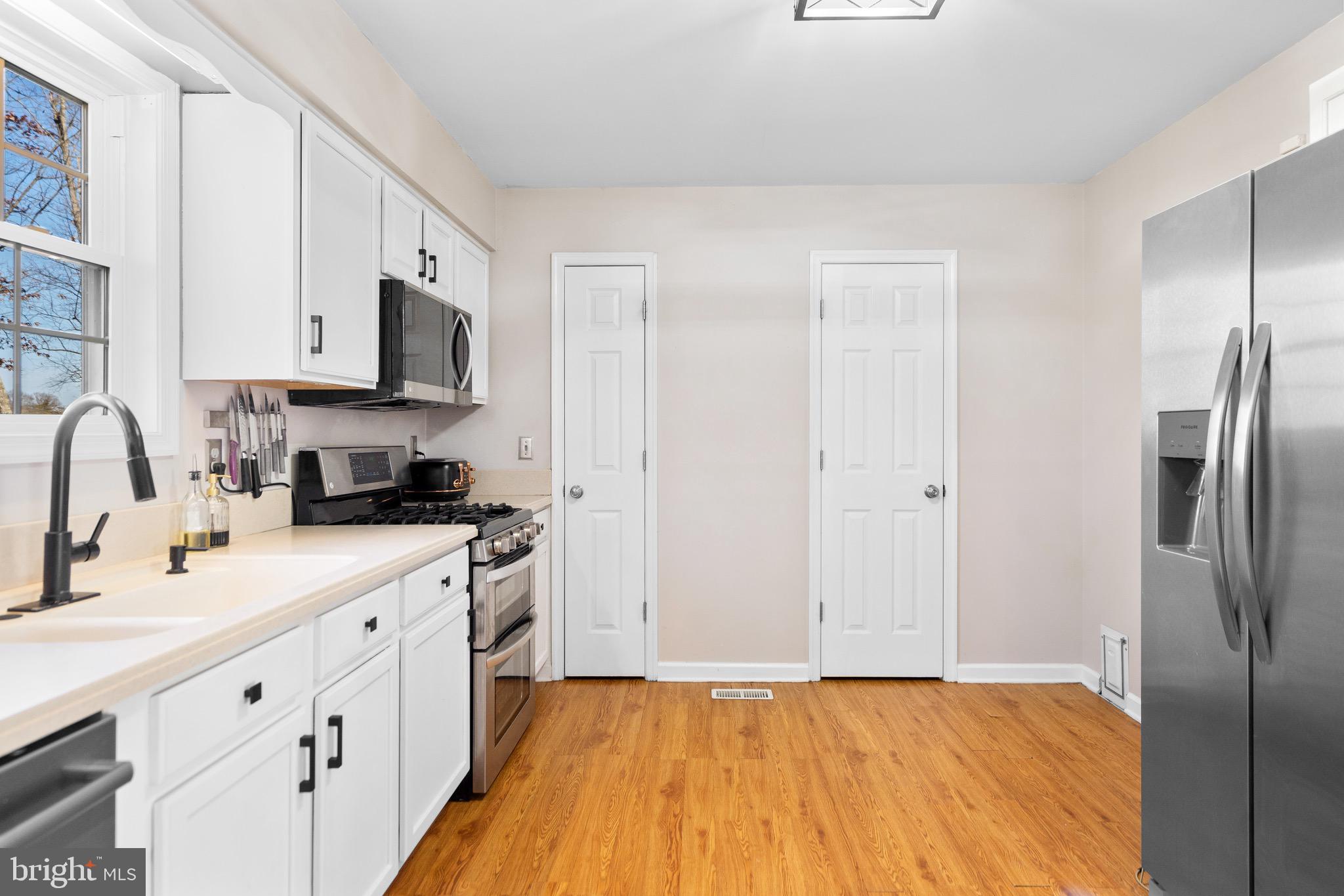 FOREST HEIGHTS - Residential