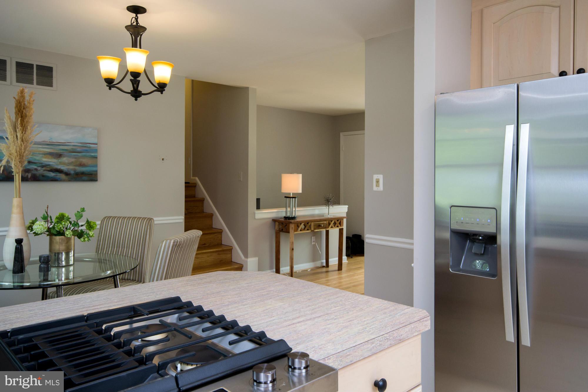 WAYNEWOOD - Residential