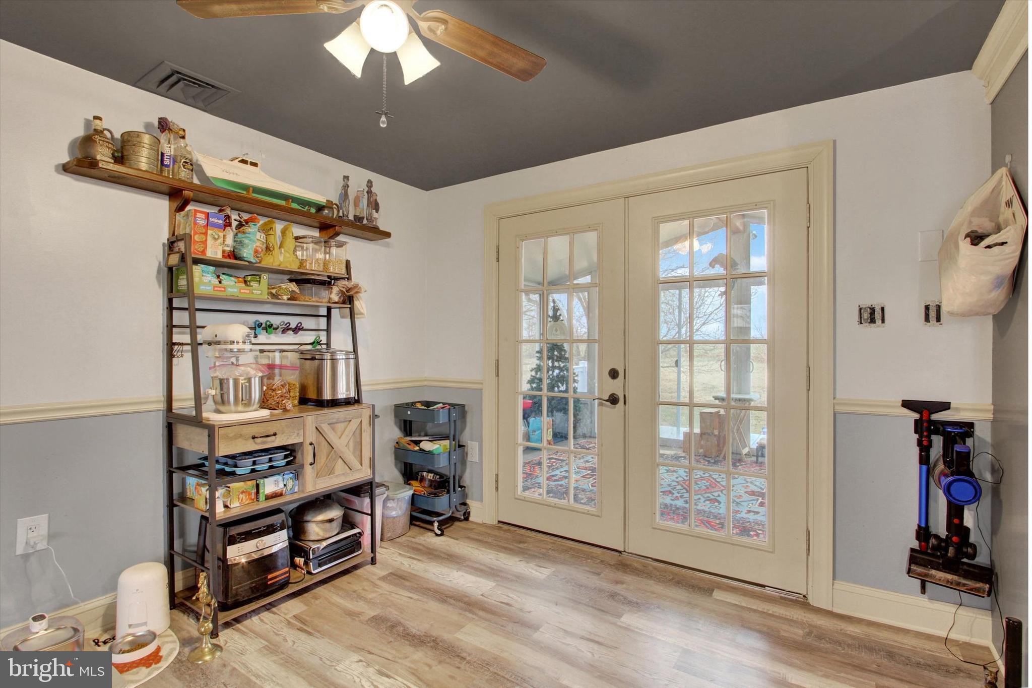 LAKE MEADE - Residential