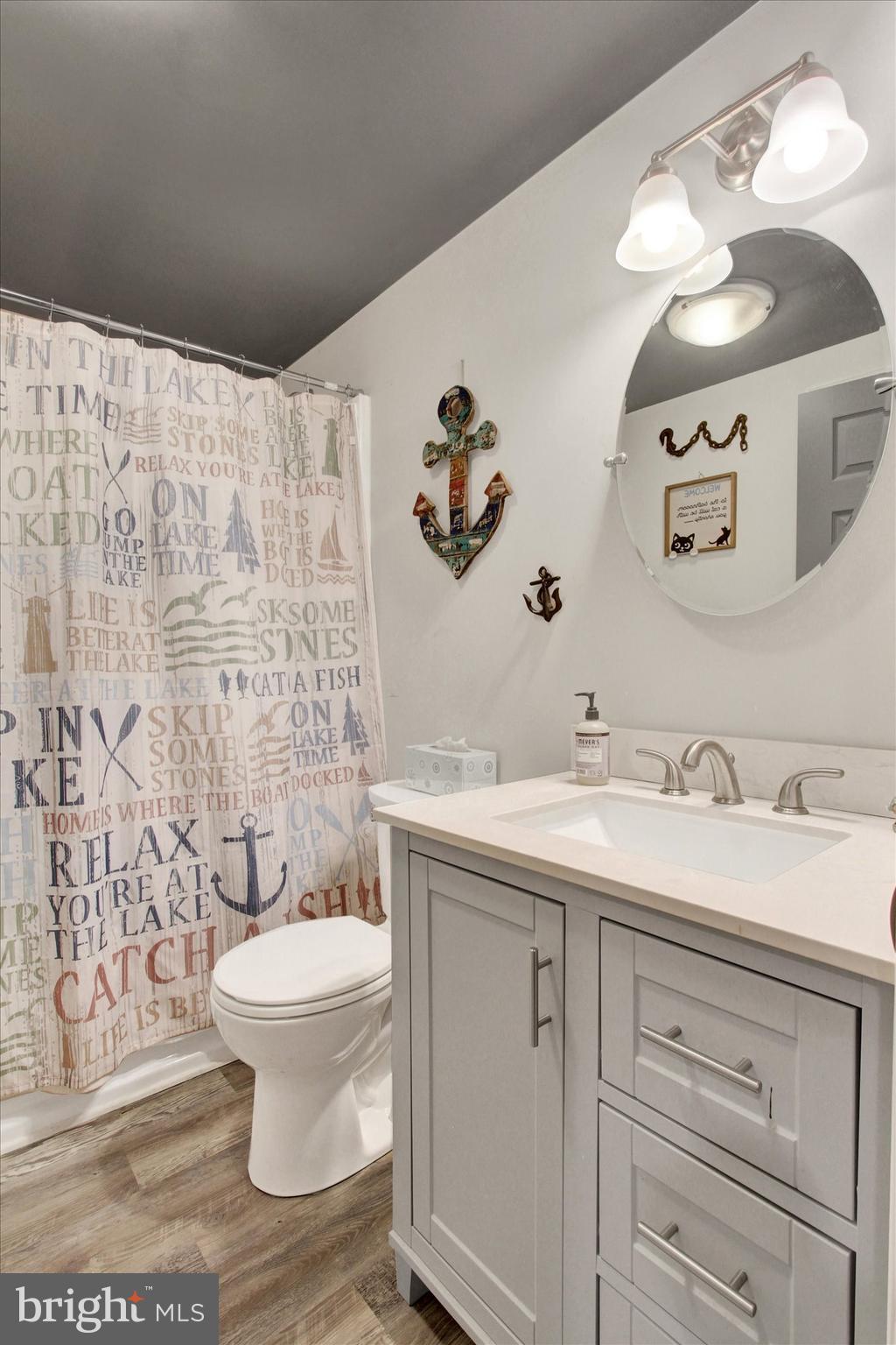 LAKE MEADE - Residential