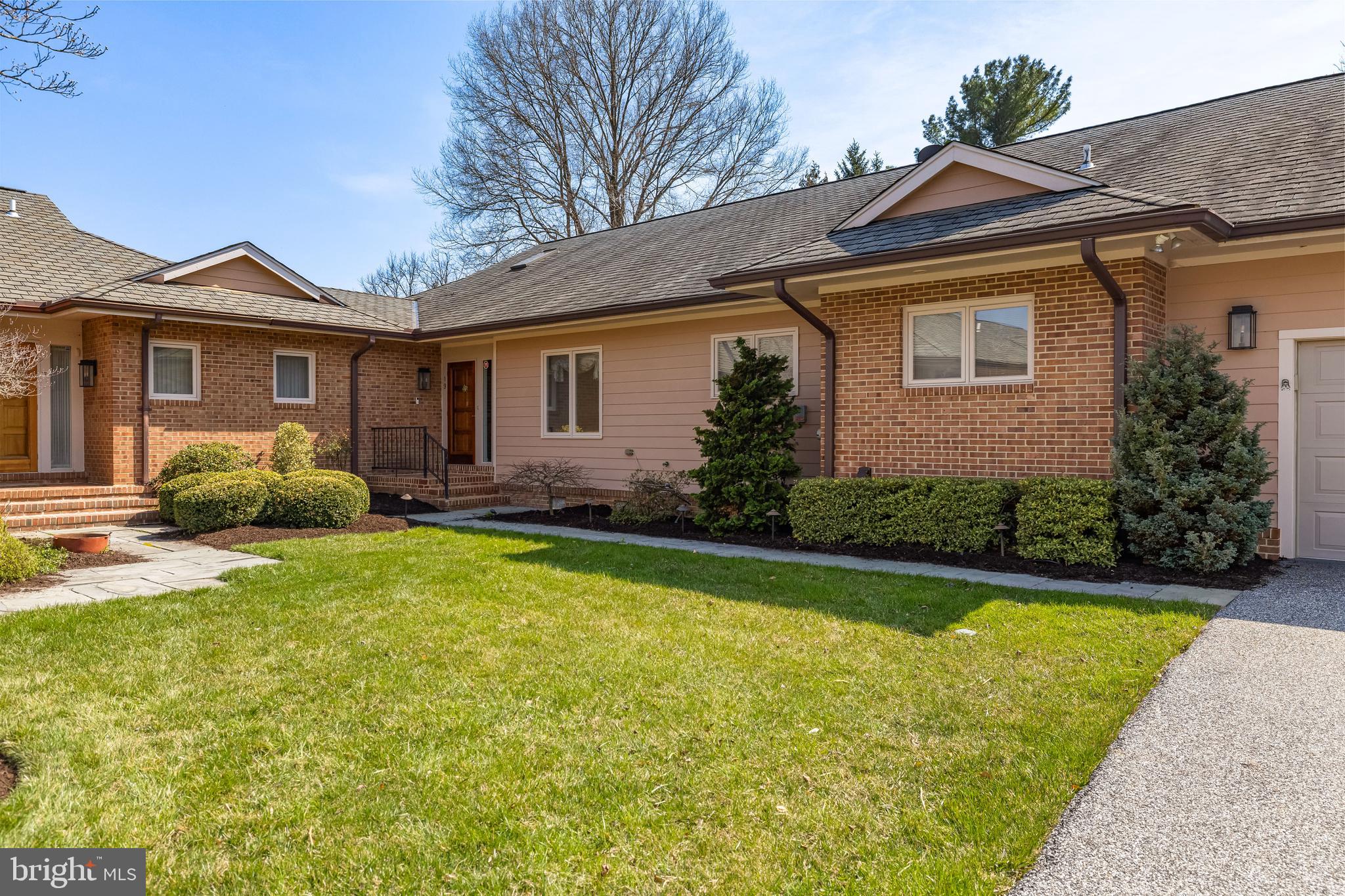 SEMINARY SPRINGS - Residential
