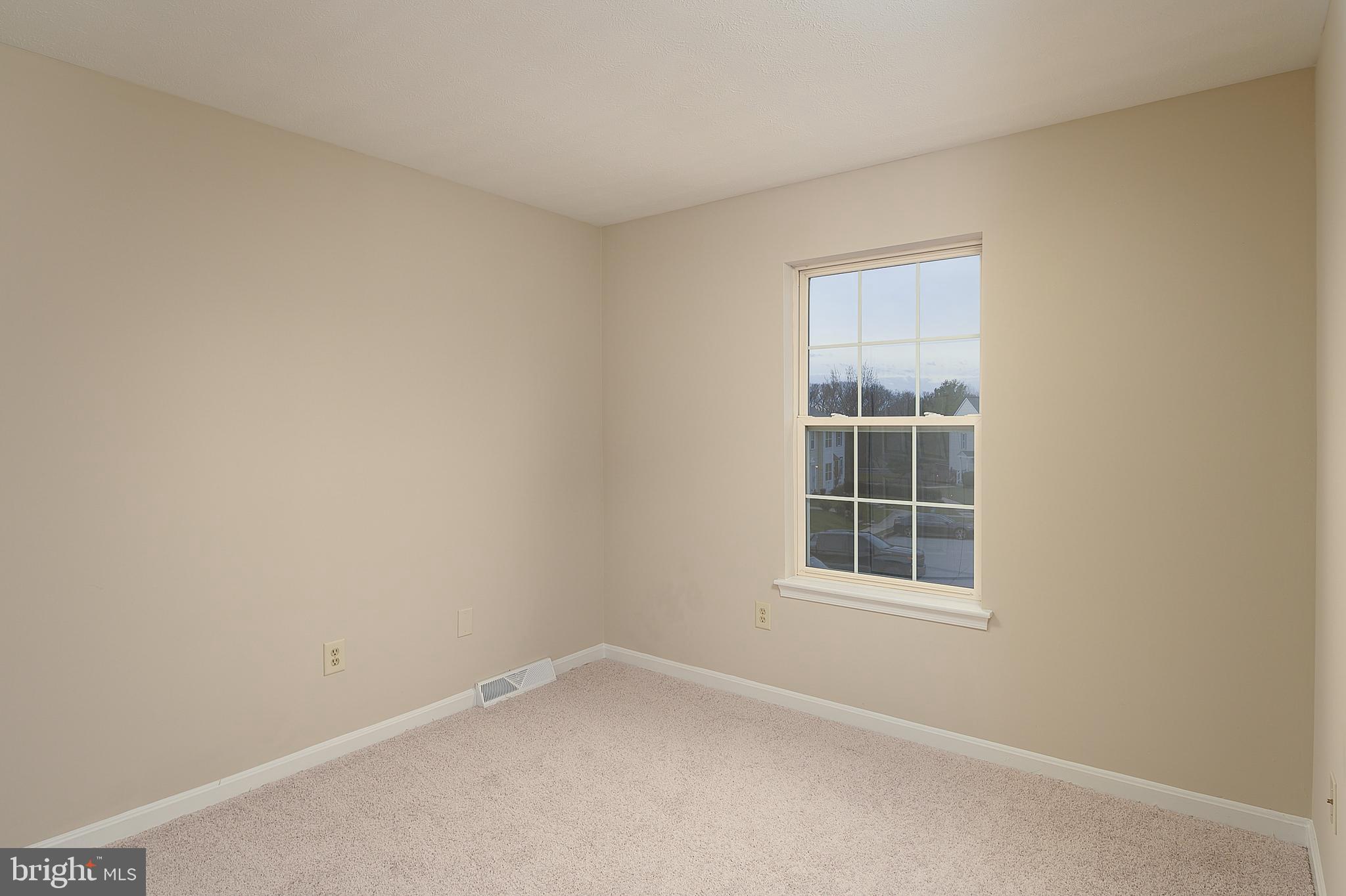 PINEY RIDGE VILLAGE - Residential Lease