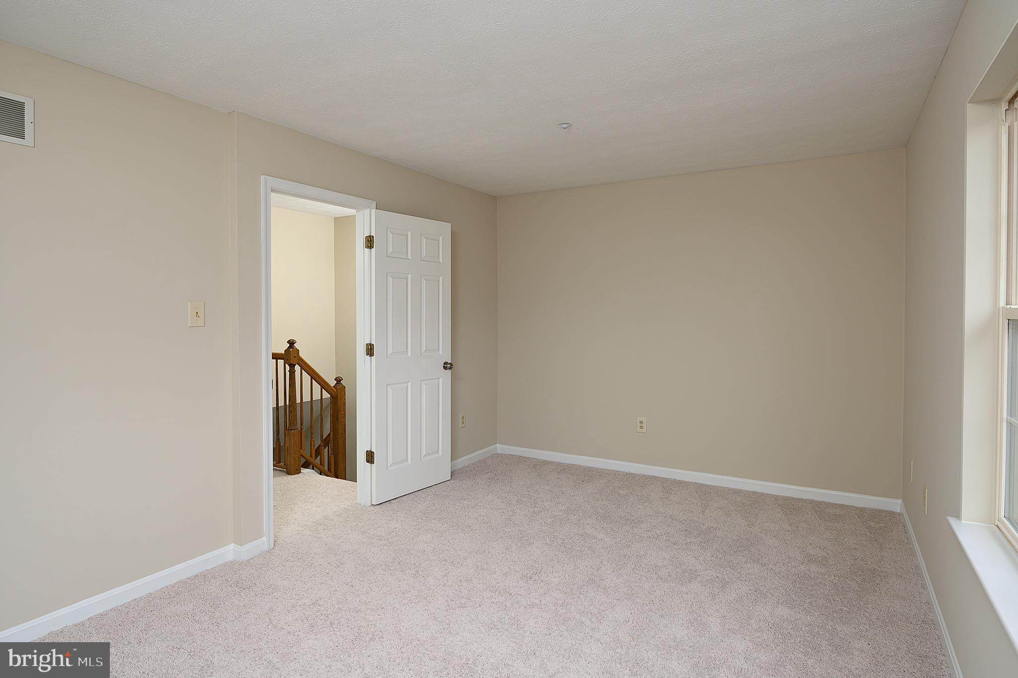 PINEY RIDGE VILLAGE - Residential Lease