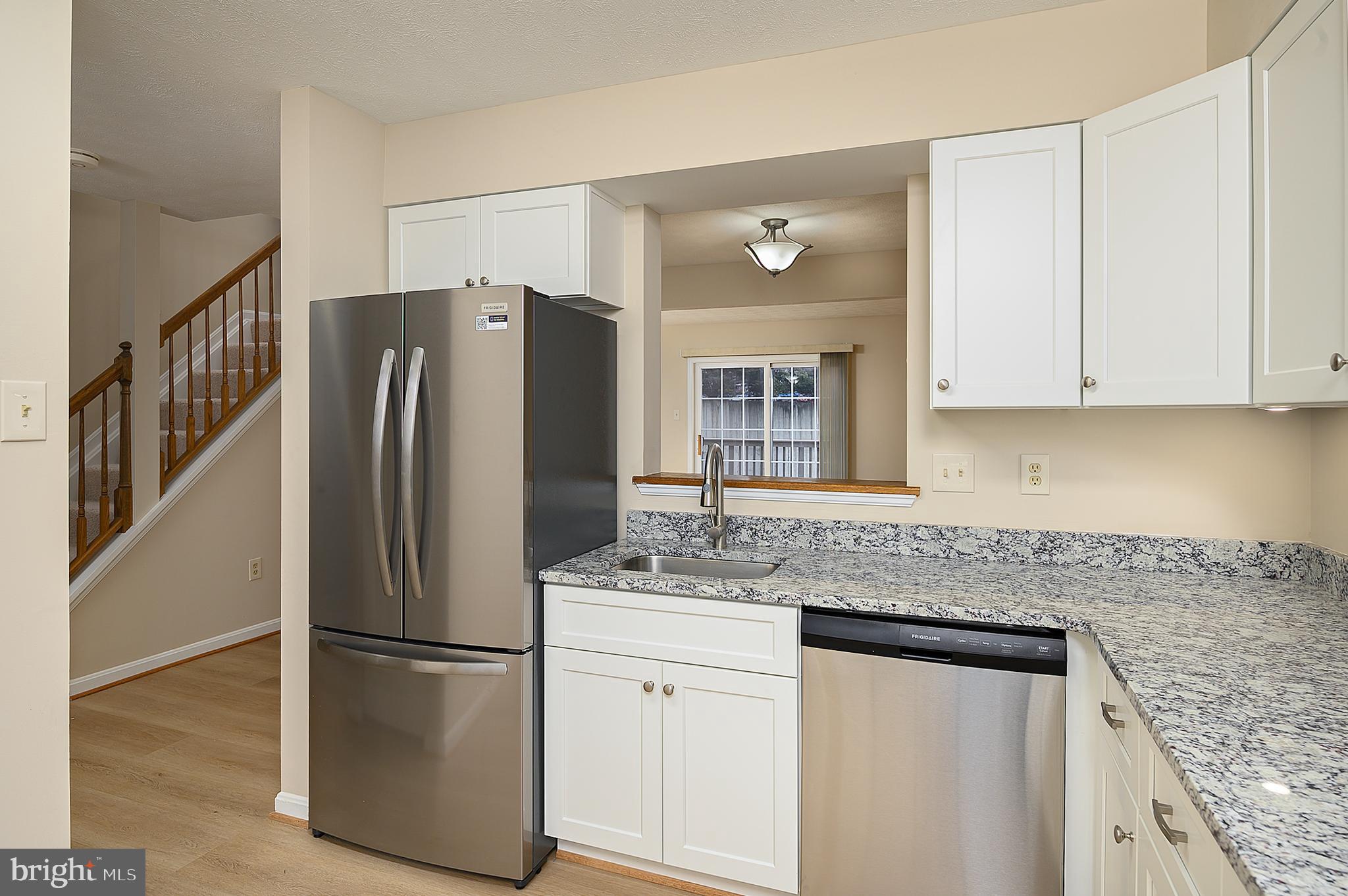 PINEY RIDGE VILLAGE - Residential Lease