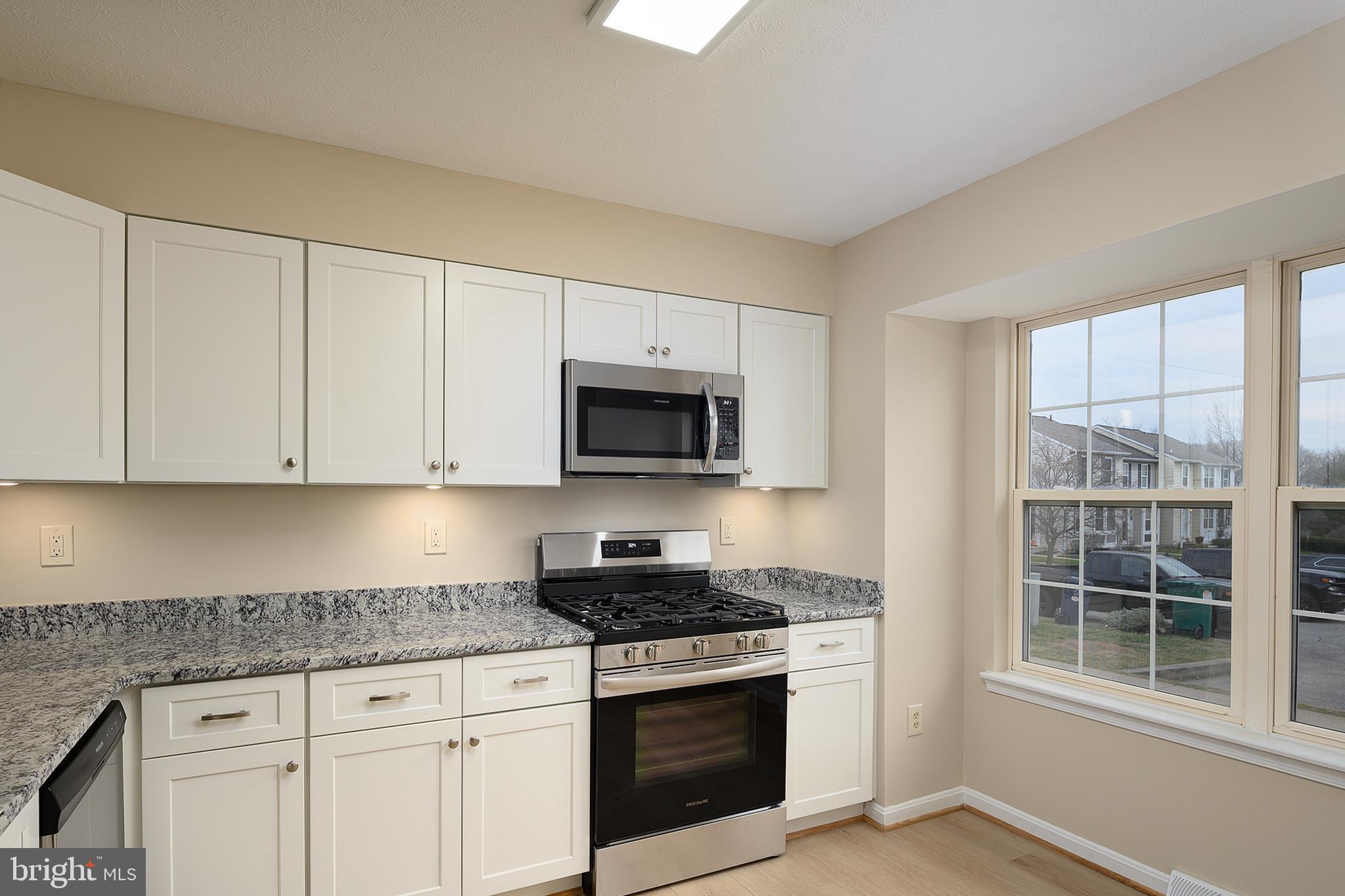 PINEY RIDGE VILLAGE - Residential Lease