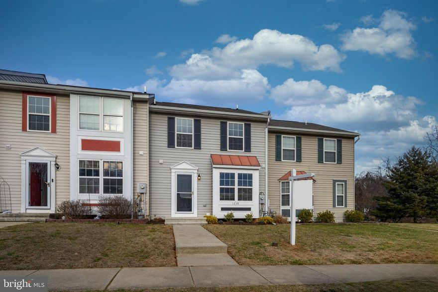 Perfectly maintained 3 Bdrm 2.5 BthrmTownhouse in a quiet neighborhood. LVP Flooring on the main level , only a year old SS appliances, Granite Counter Tops,  Carpet in basement, renovated Bathrooms with new vanities and custom lights only to count a few. Currently tenant occupied, 48 hour notice required to see the house. Reach out to listing agent for application. Please take shoes off or use shoe covers at the enterance. Thank you and Happy Touring the House!