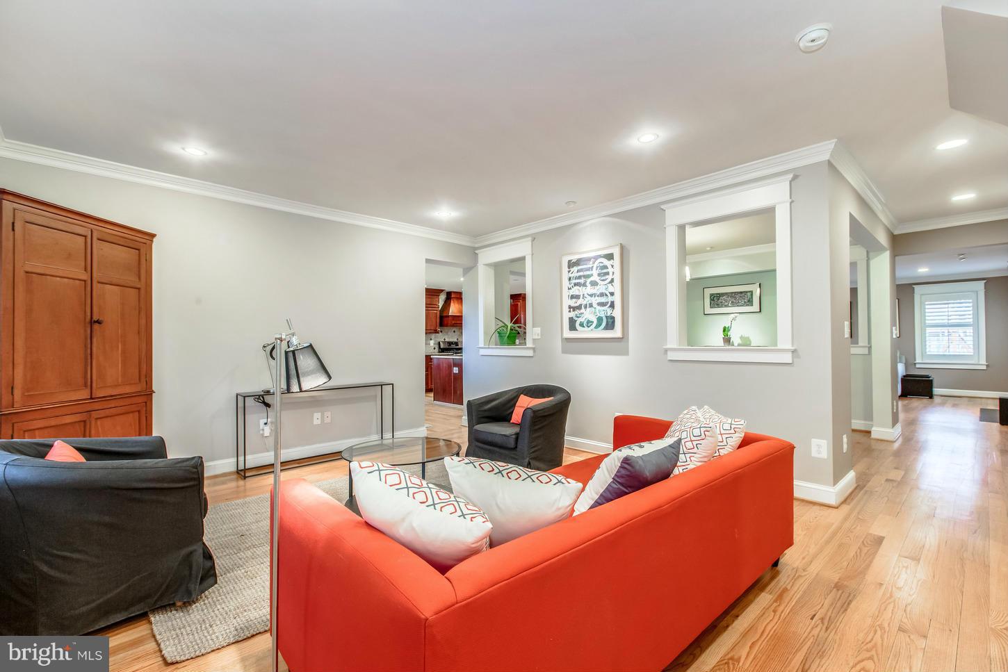 ROSEMONT - Residential