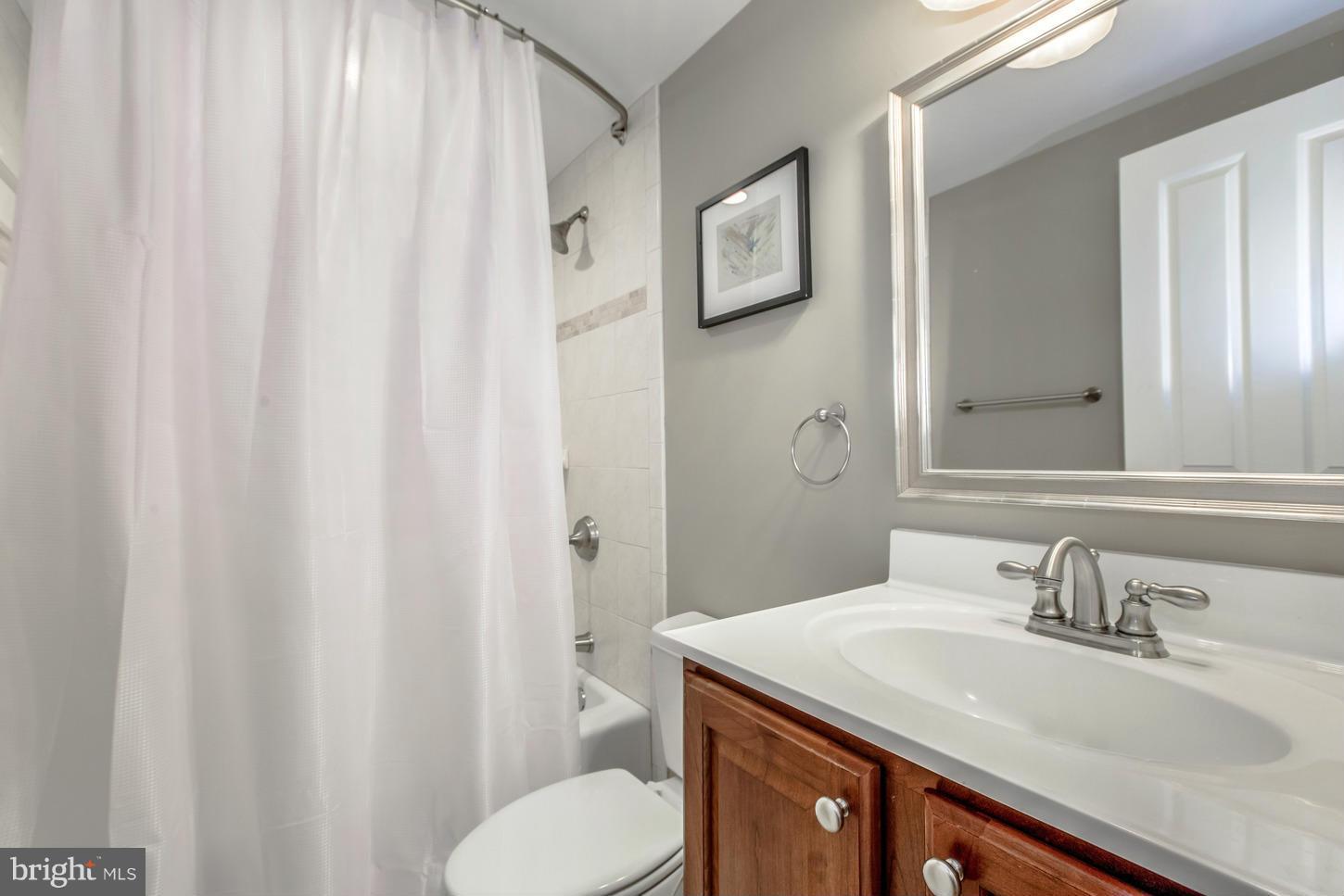 ROSEMONT - Residential