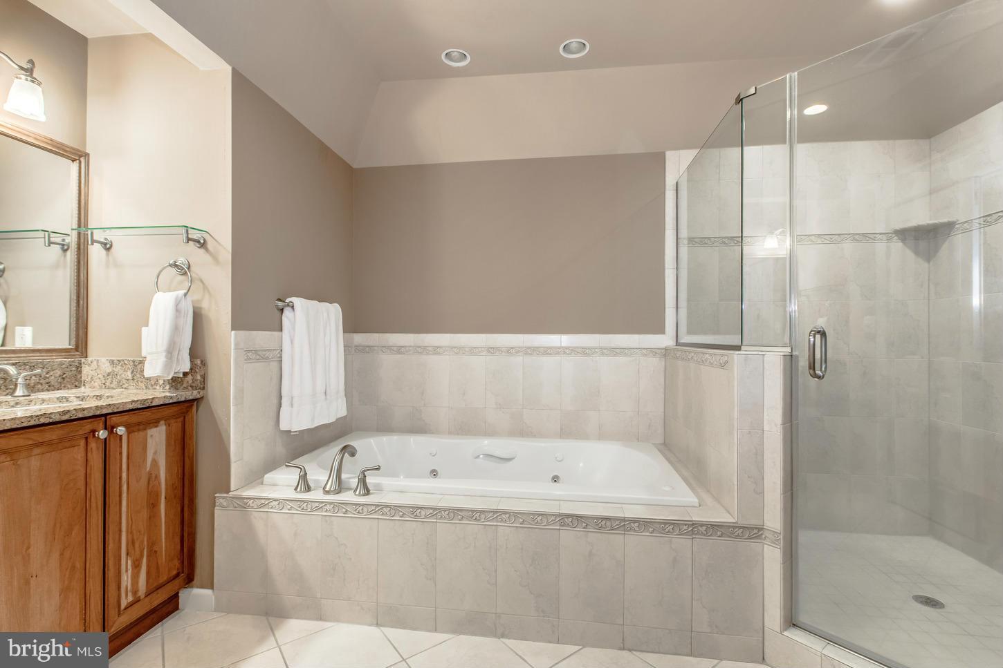 ROSEMONT - Residential